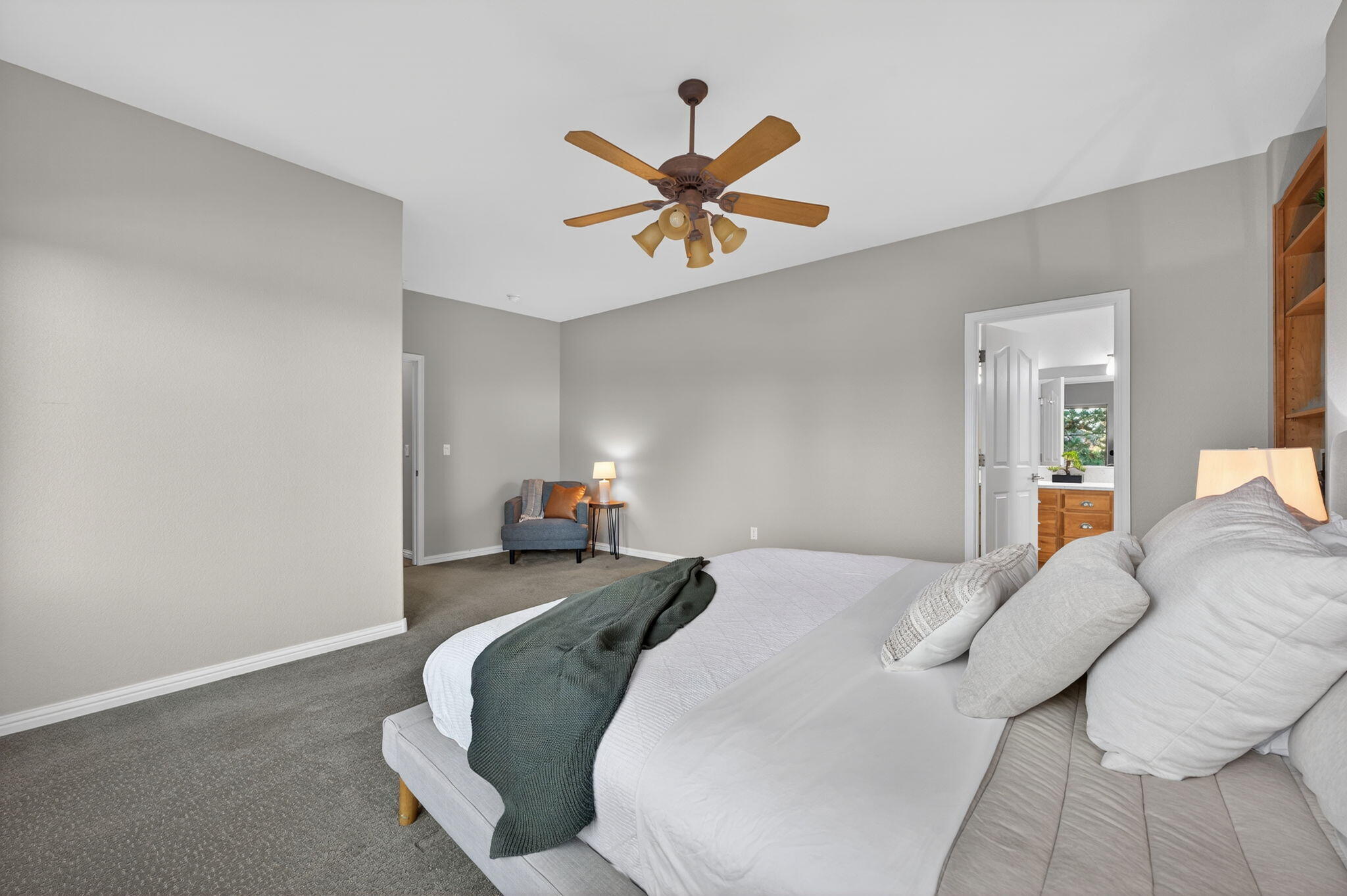 2932 NW Fairway Heights Drive