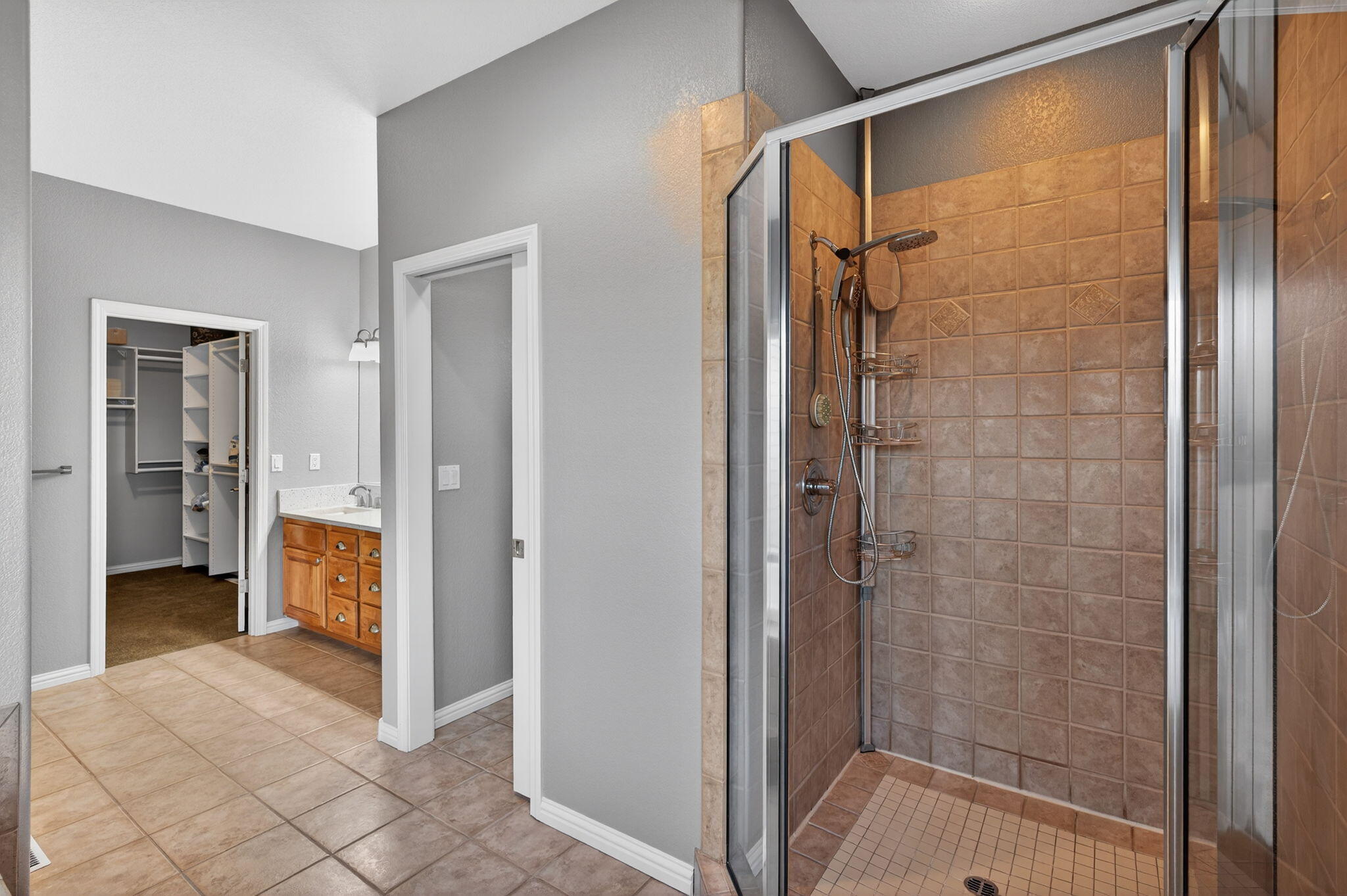 2932 NW Fairway Heights Drive