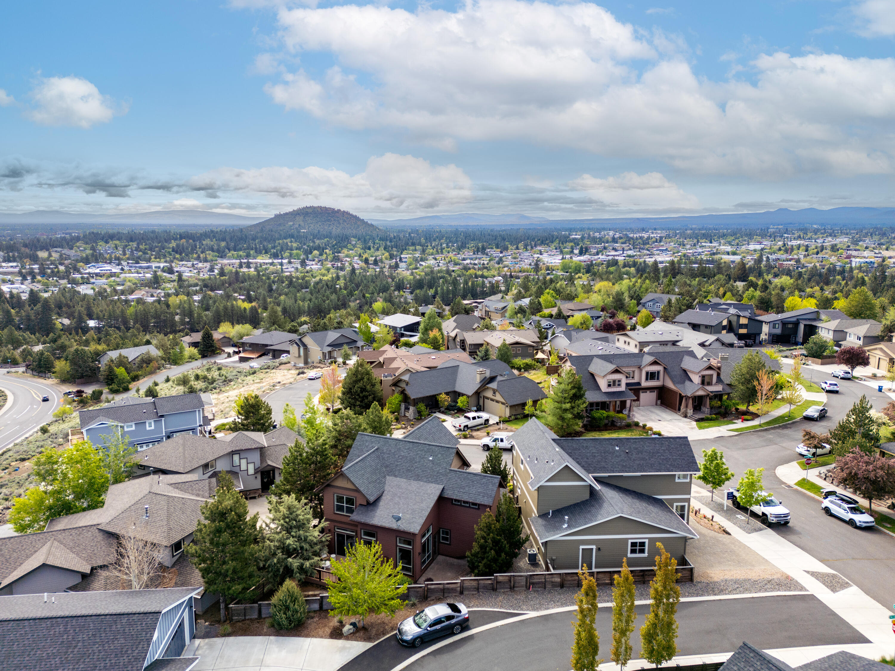 2598 NW Awbrey Point Circle