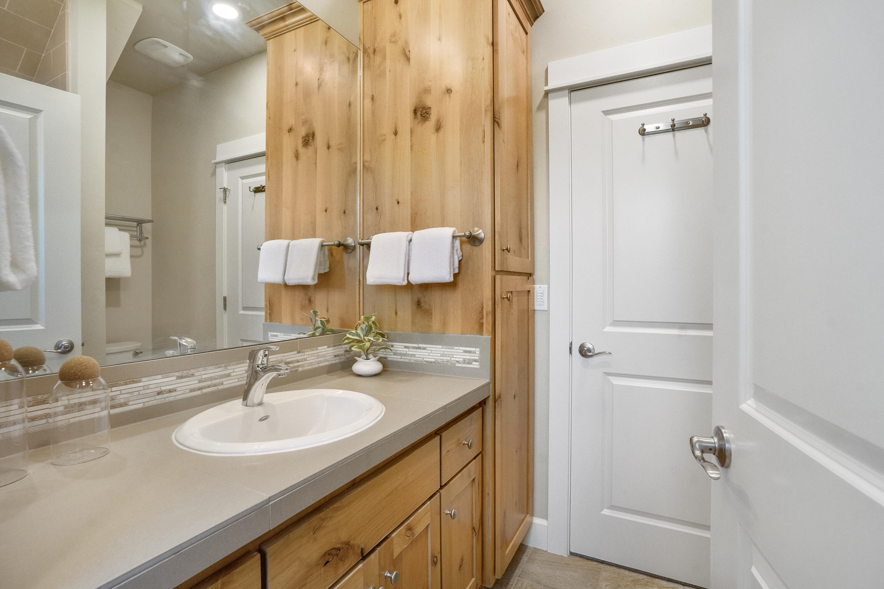 2598 NW Awbrey Point Circle