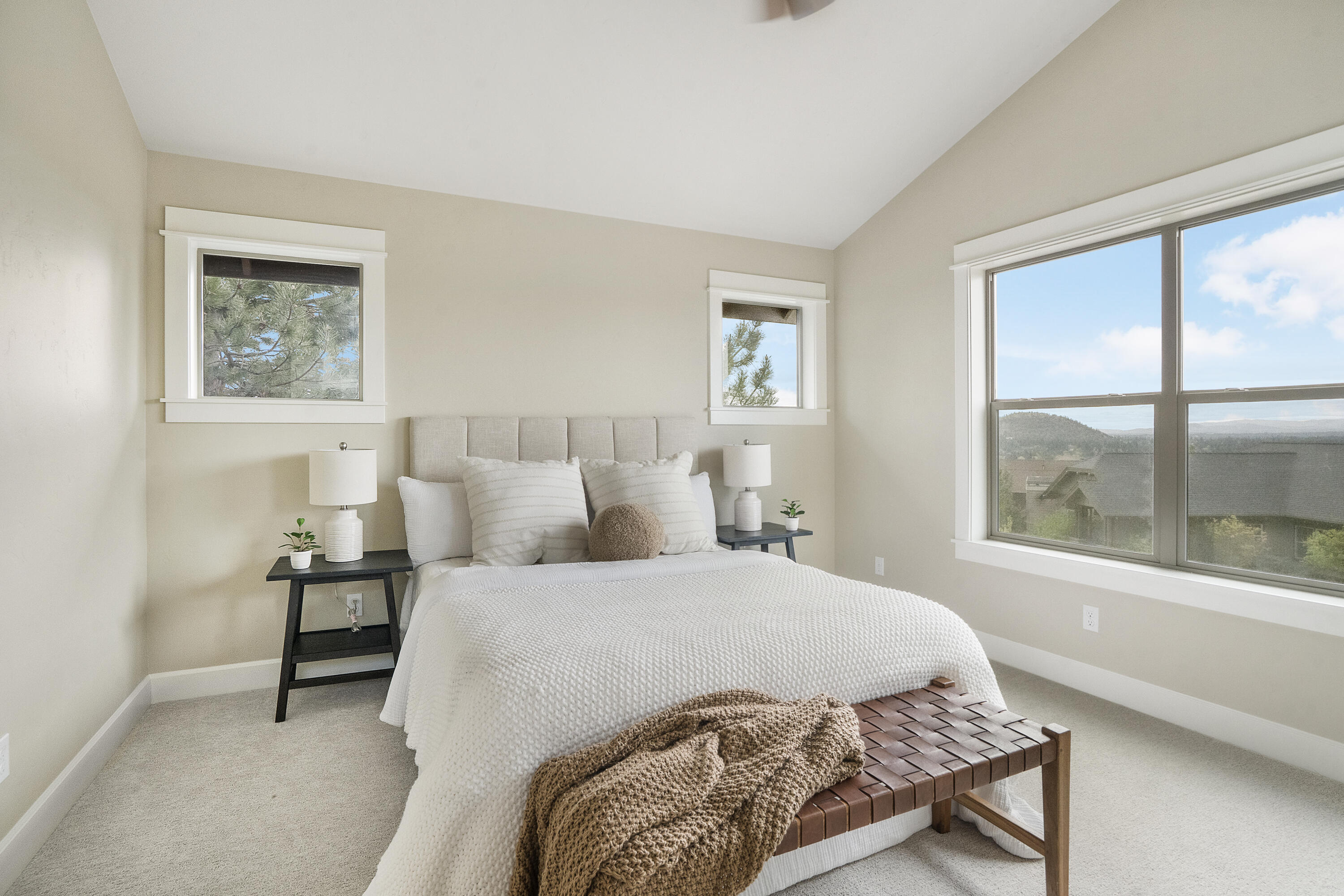 2598 NW Awbrey Point Circle