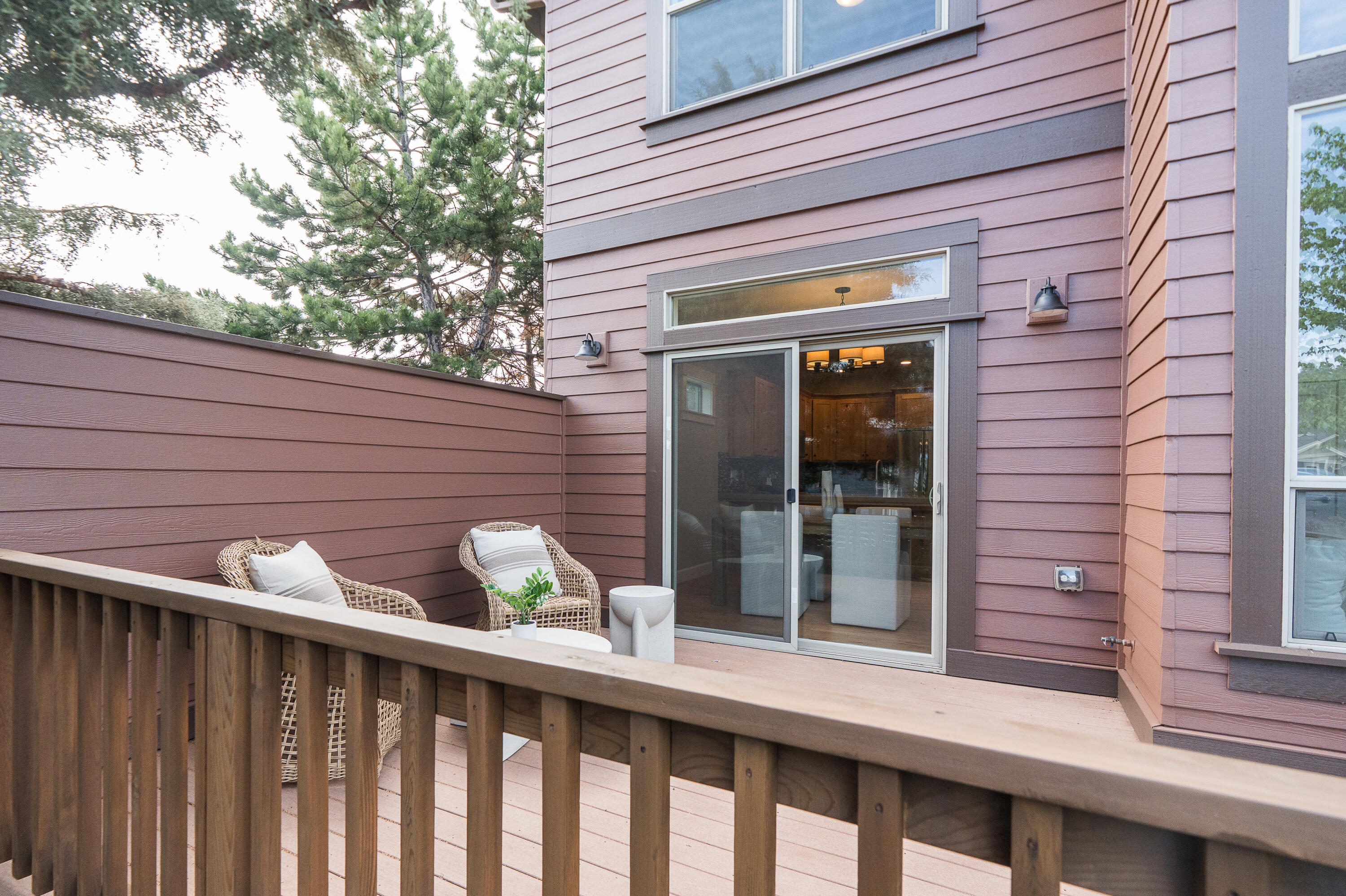 2598 NW Awbrey Point Circle