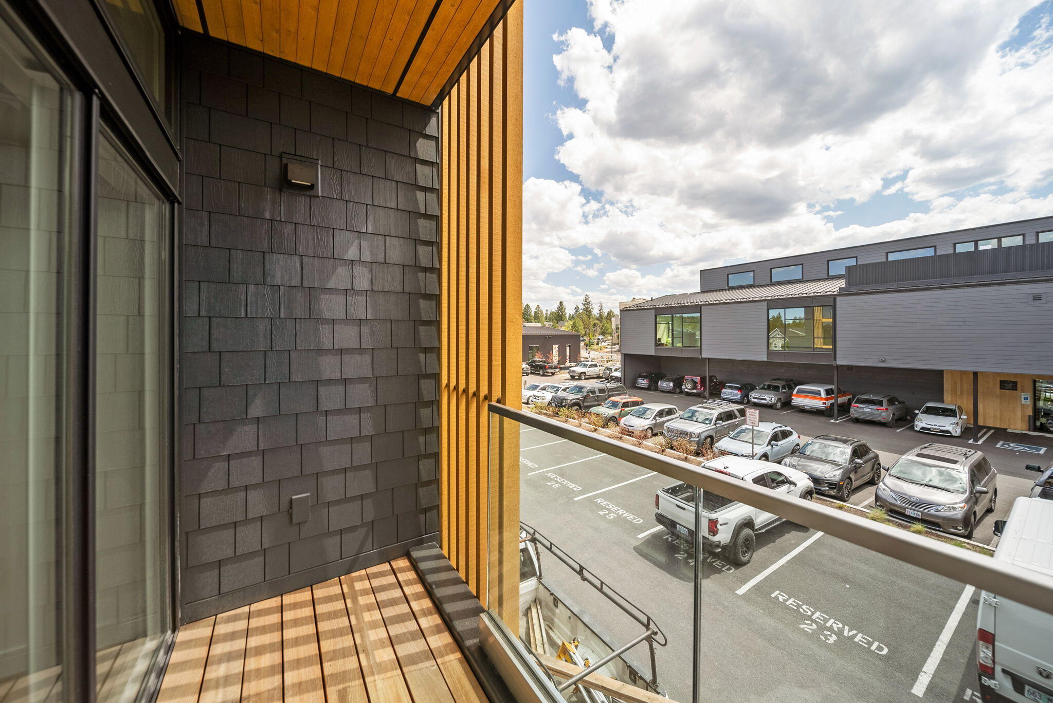 2745 NW Ordway Avenue, 207