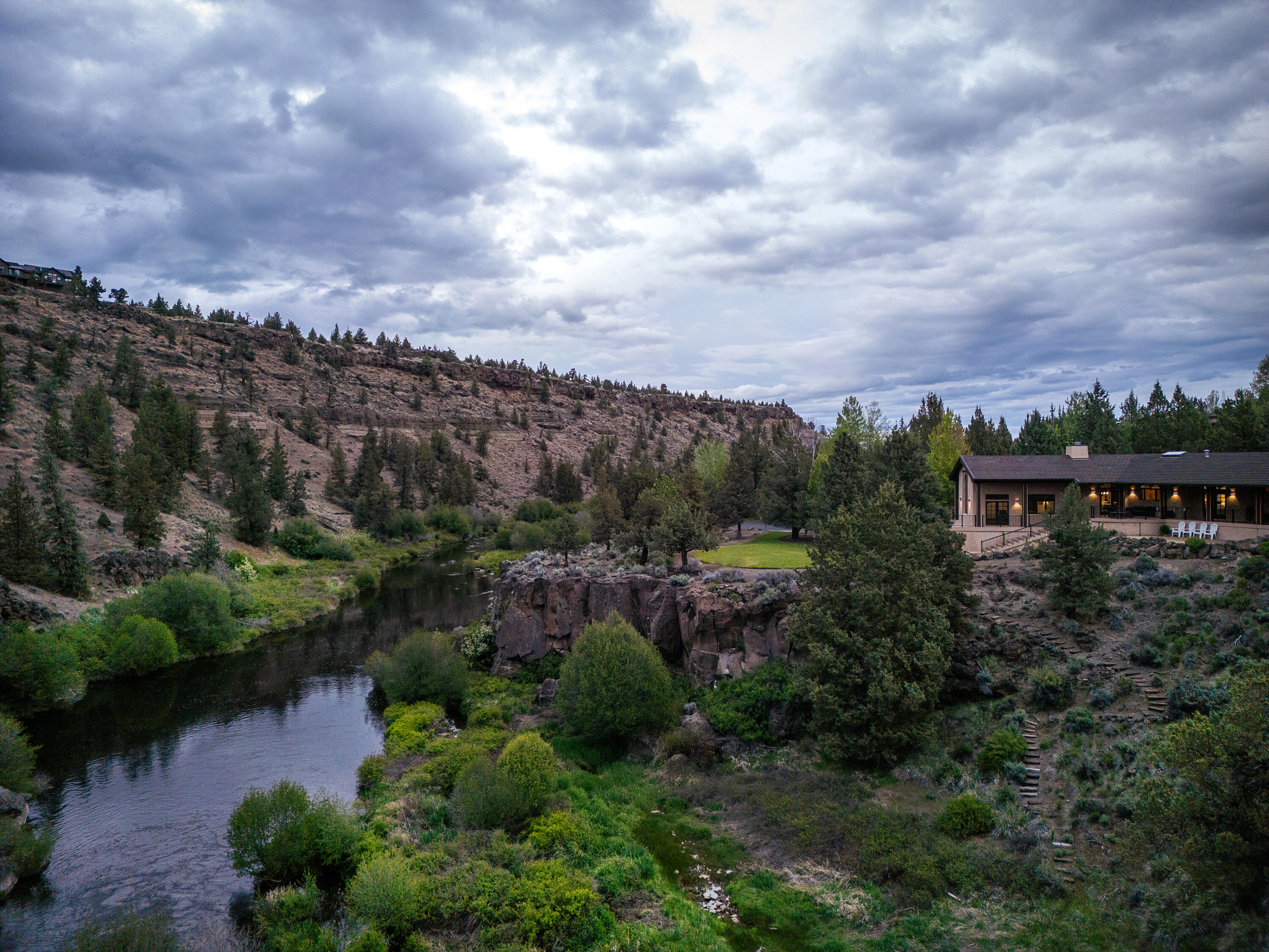 8050 NW Grubstake Way