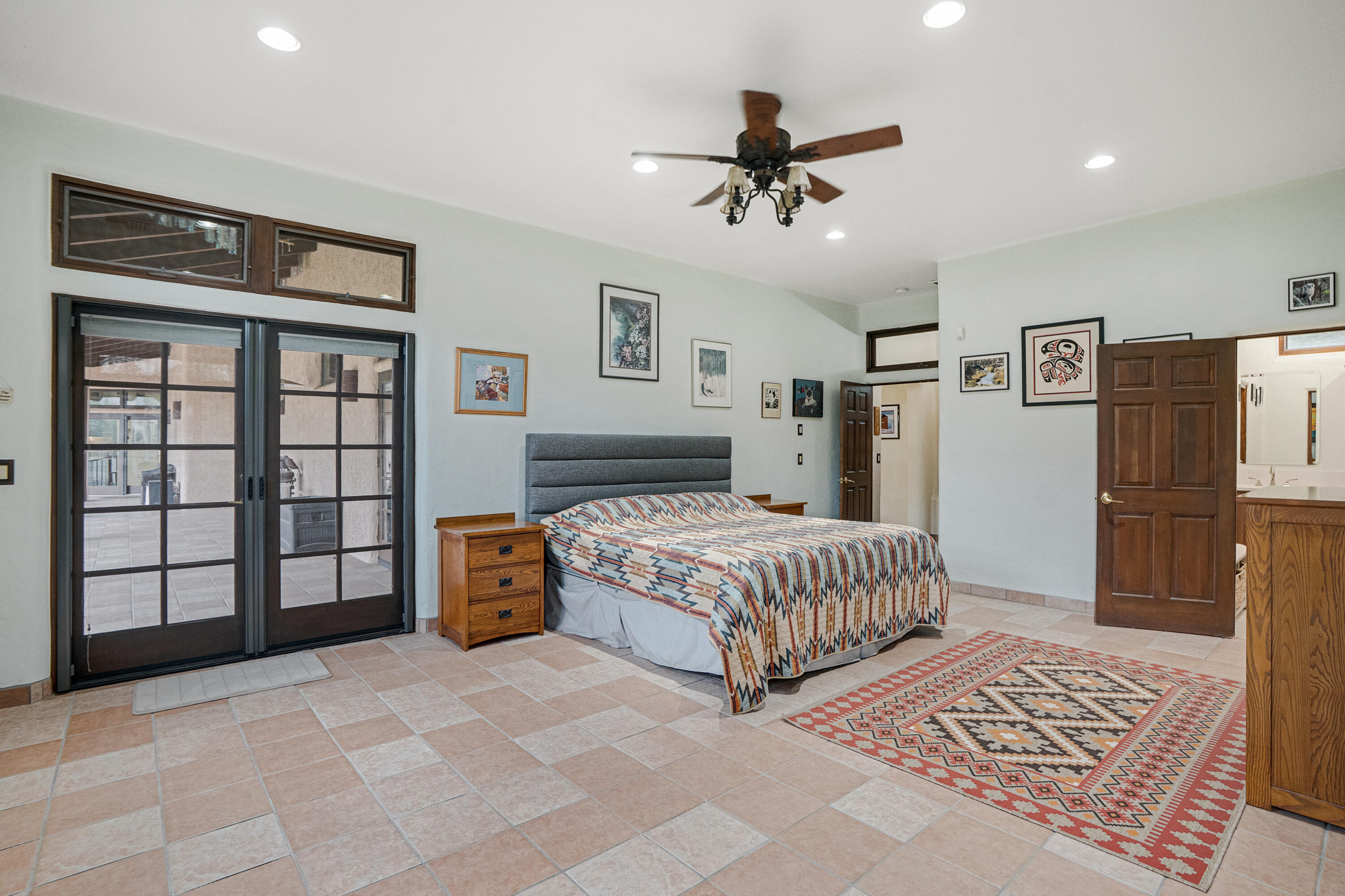 8050 NW Grubstake Way