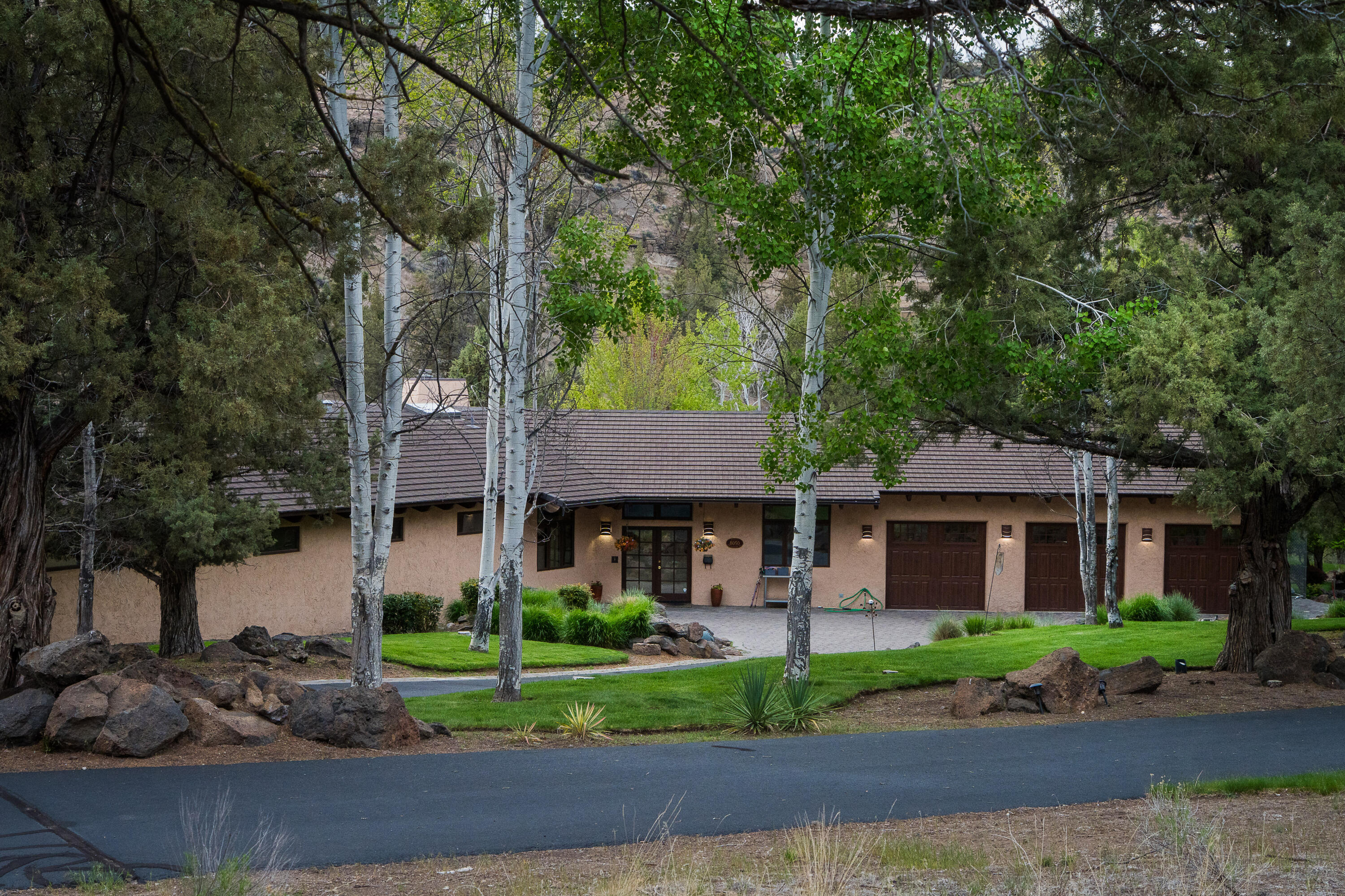 8050 NW Grubstake Way