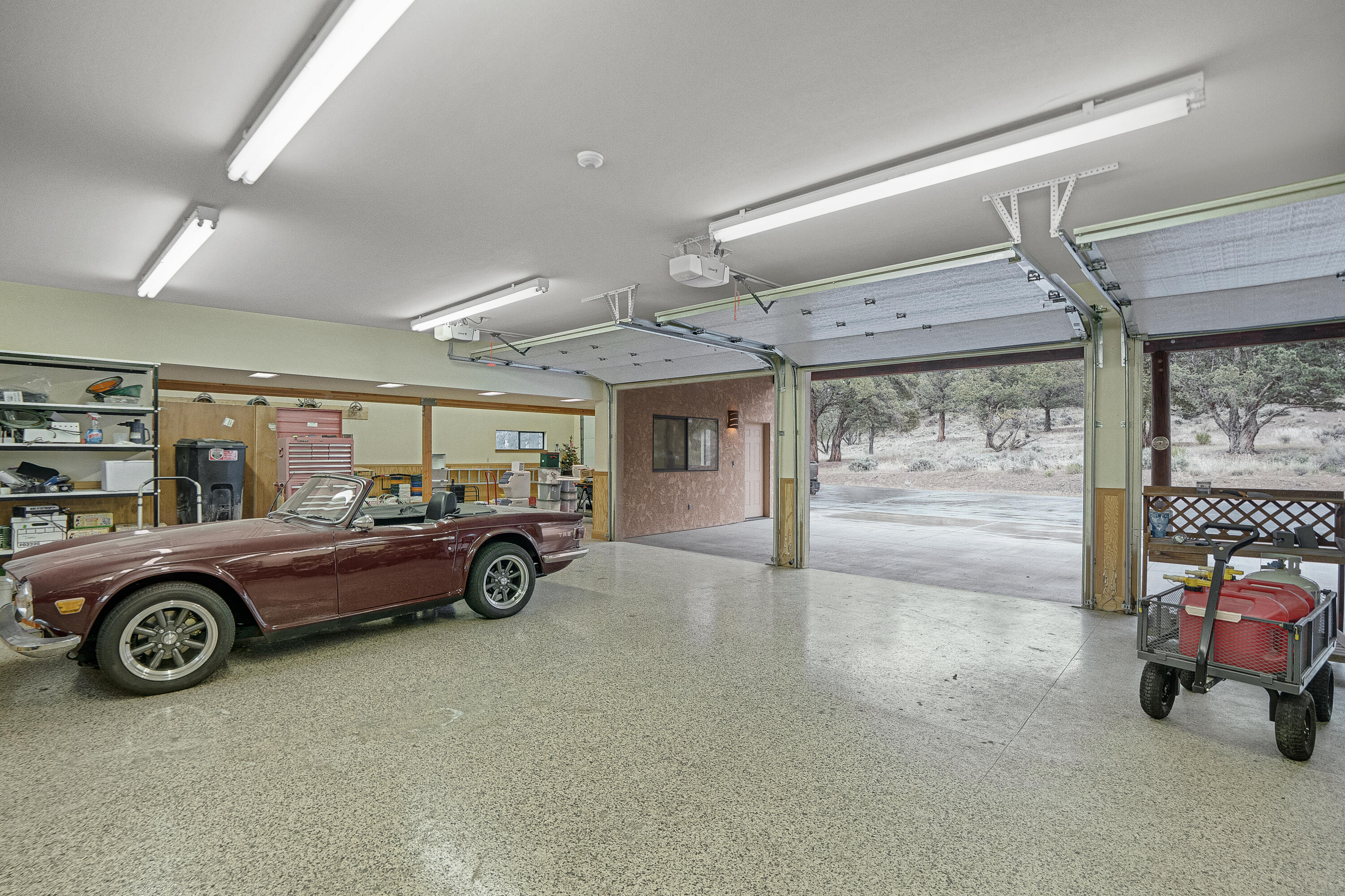 8050 NW Grubstake Way