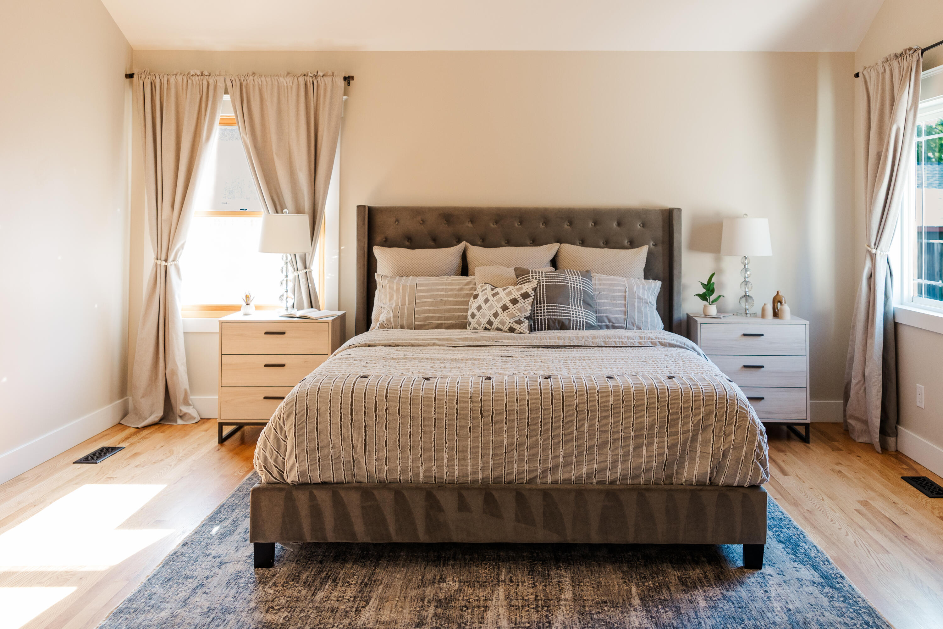 621 NW Delaware Avenue