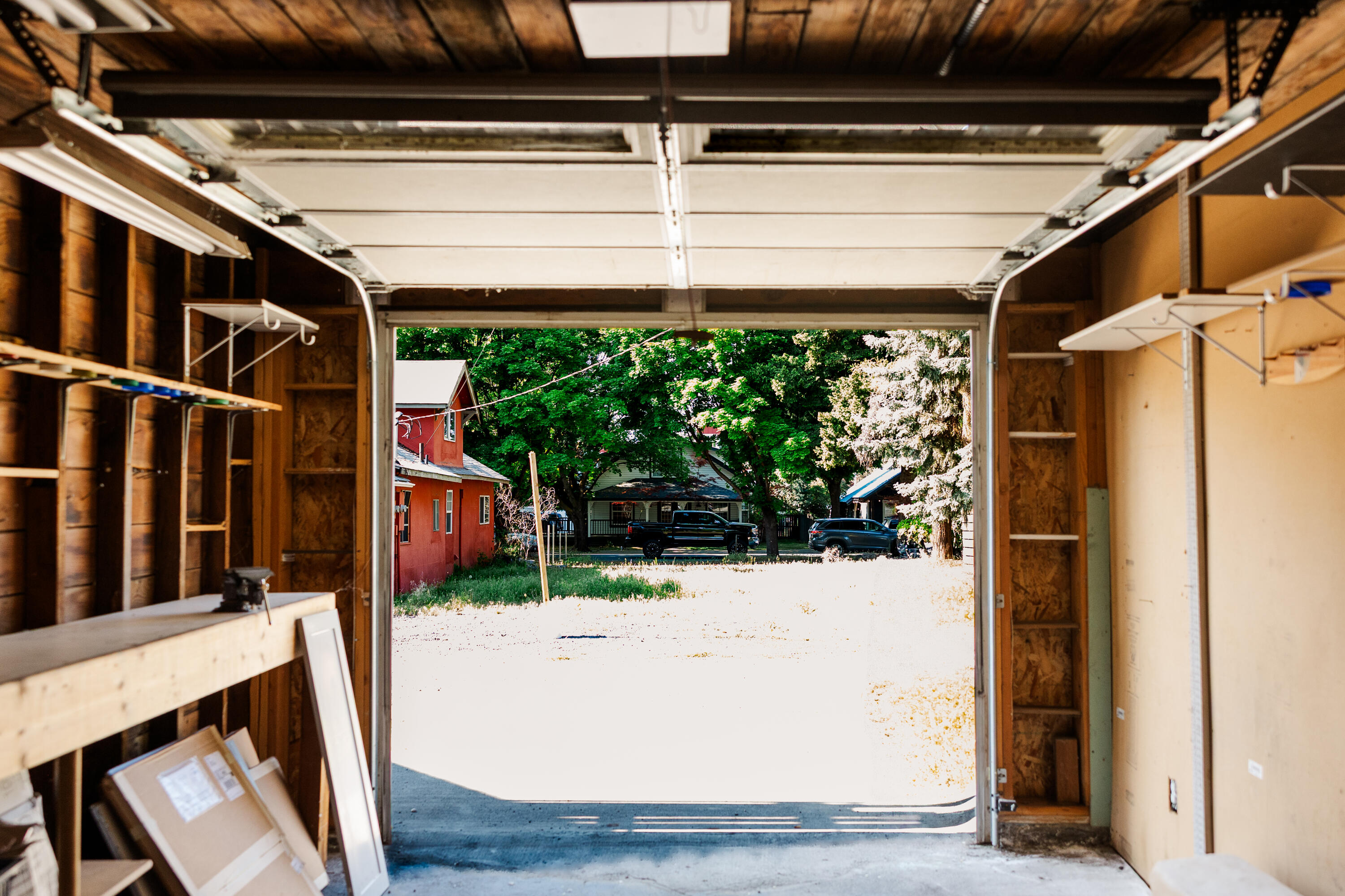 621 NW Delaware Avenue