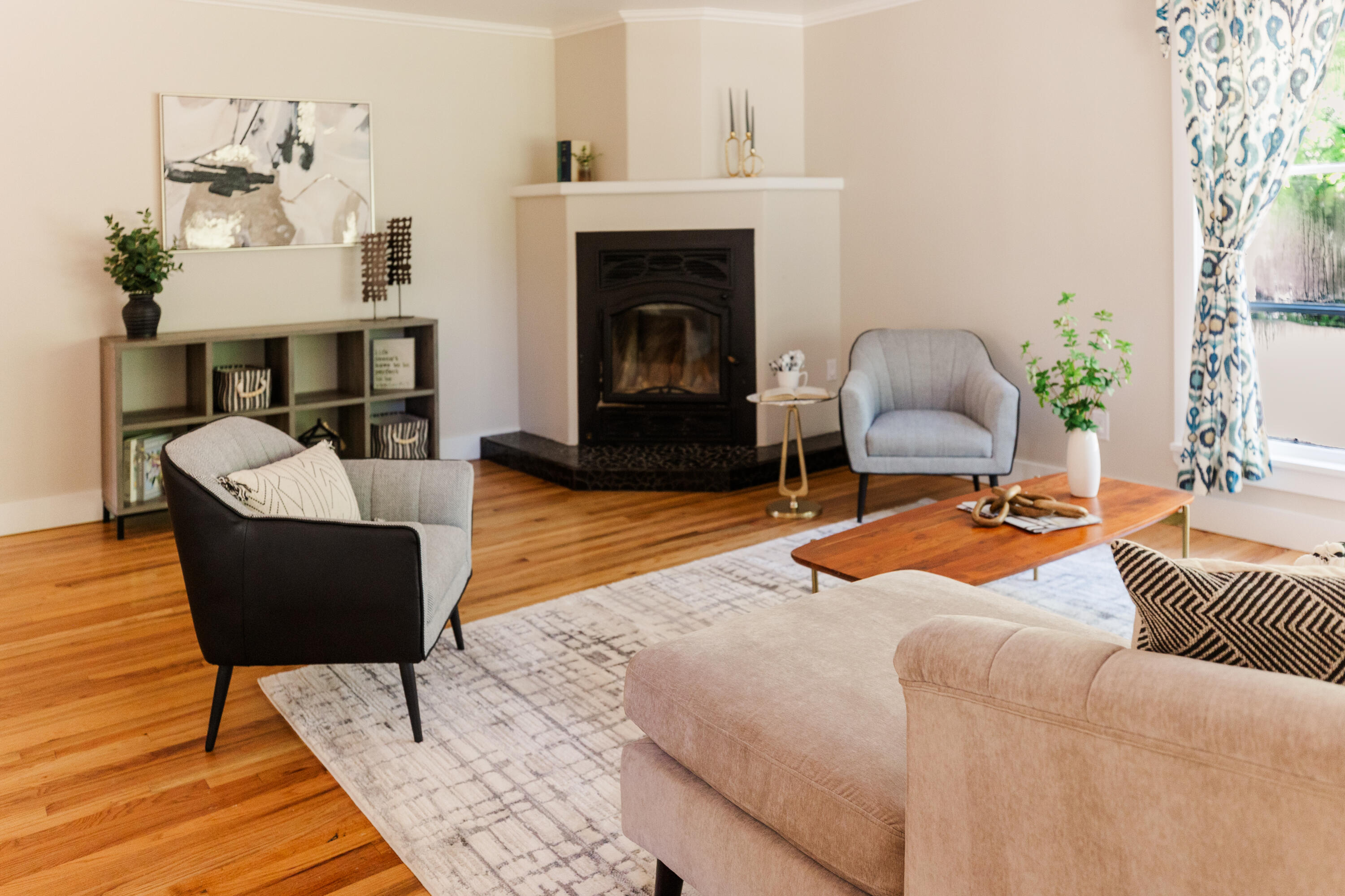 621 NW Delaware Avenue