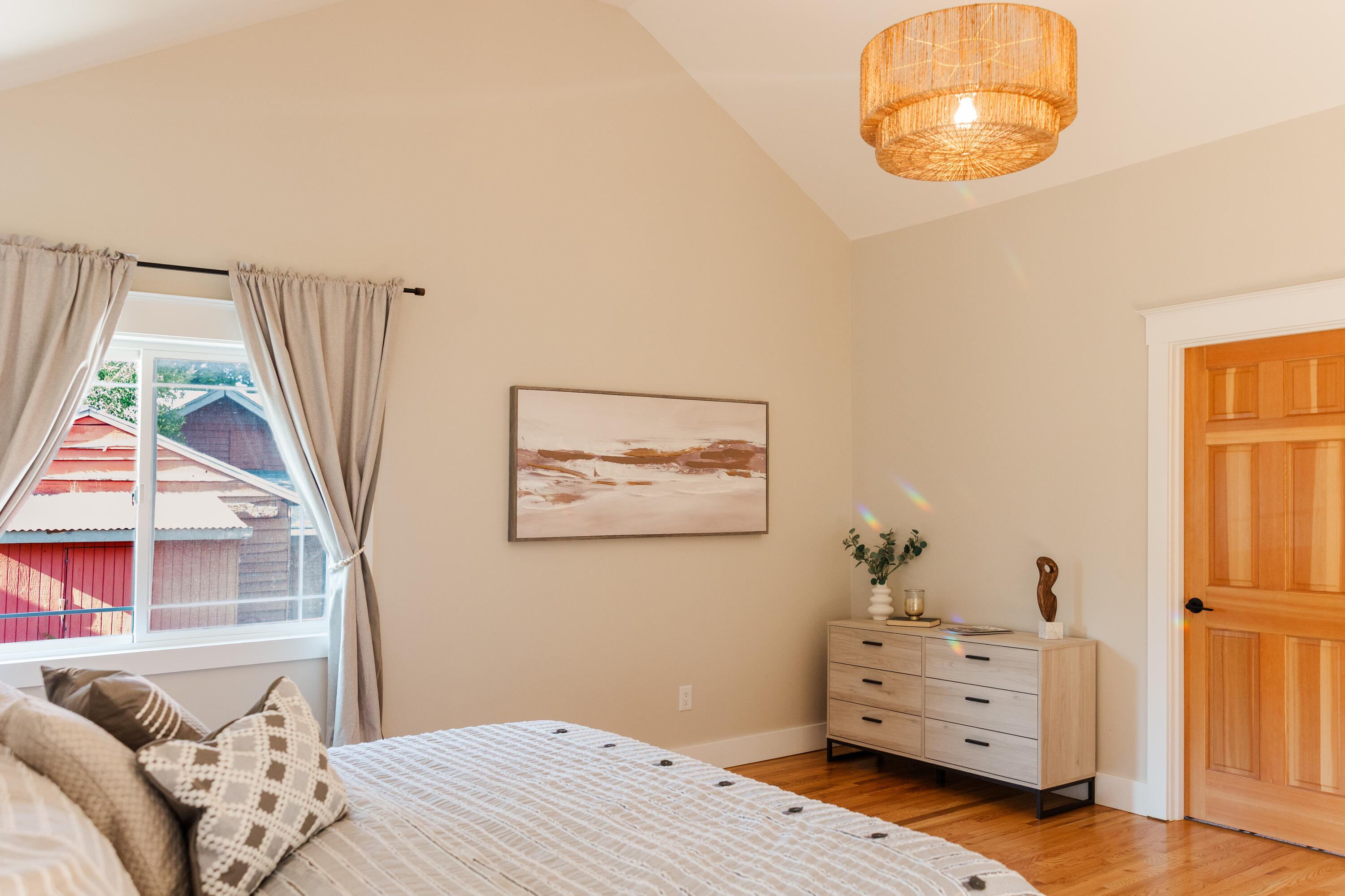 621 NW Delaware Avenue