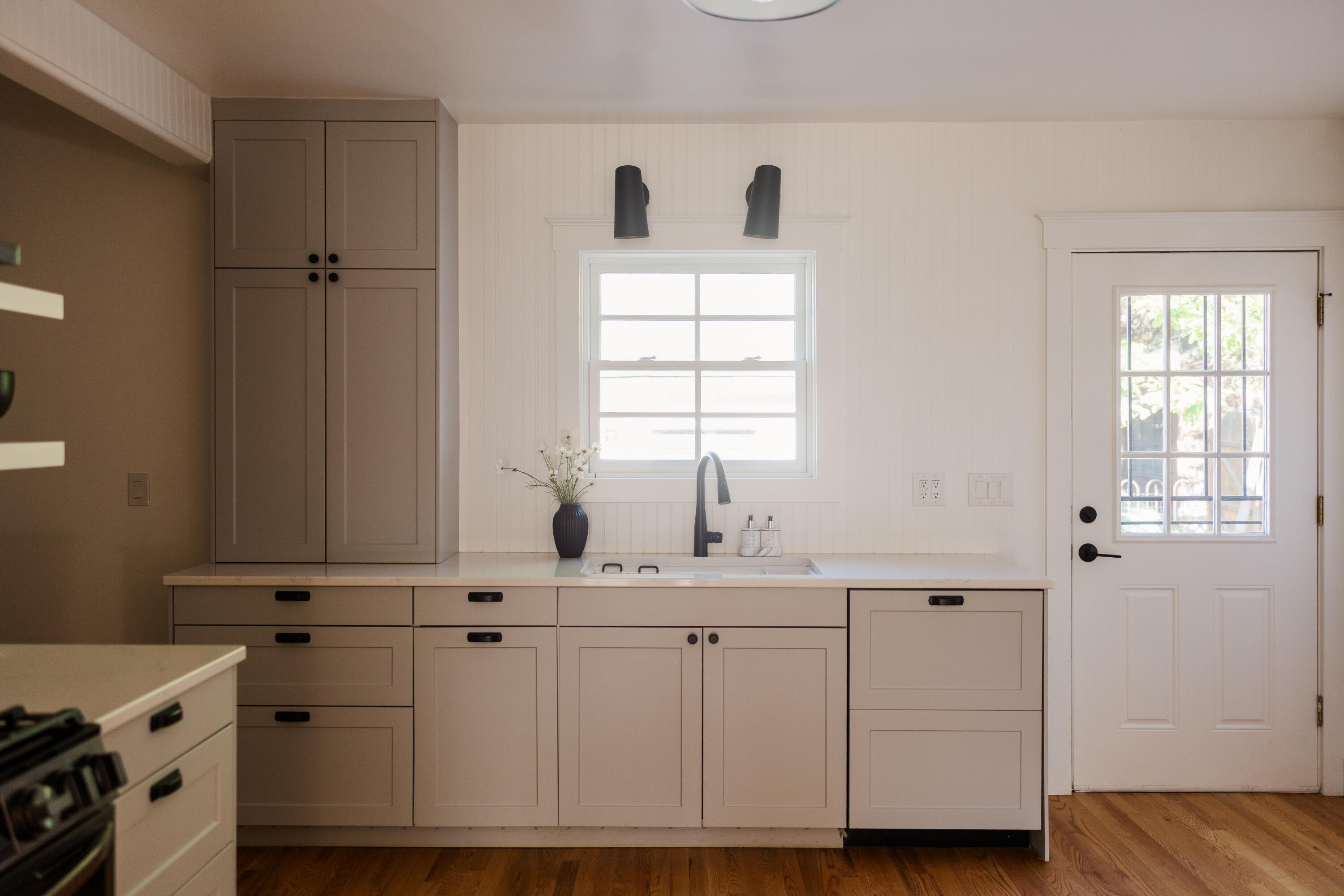 621 NW Delaware Avenue