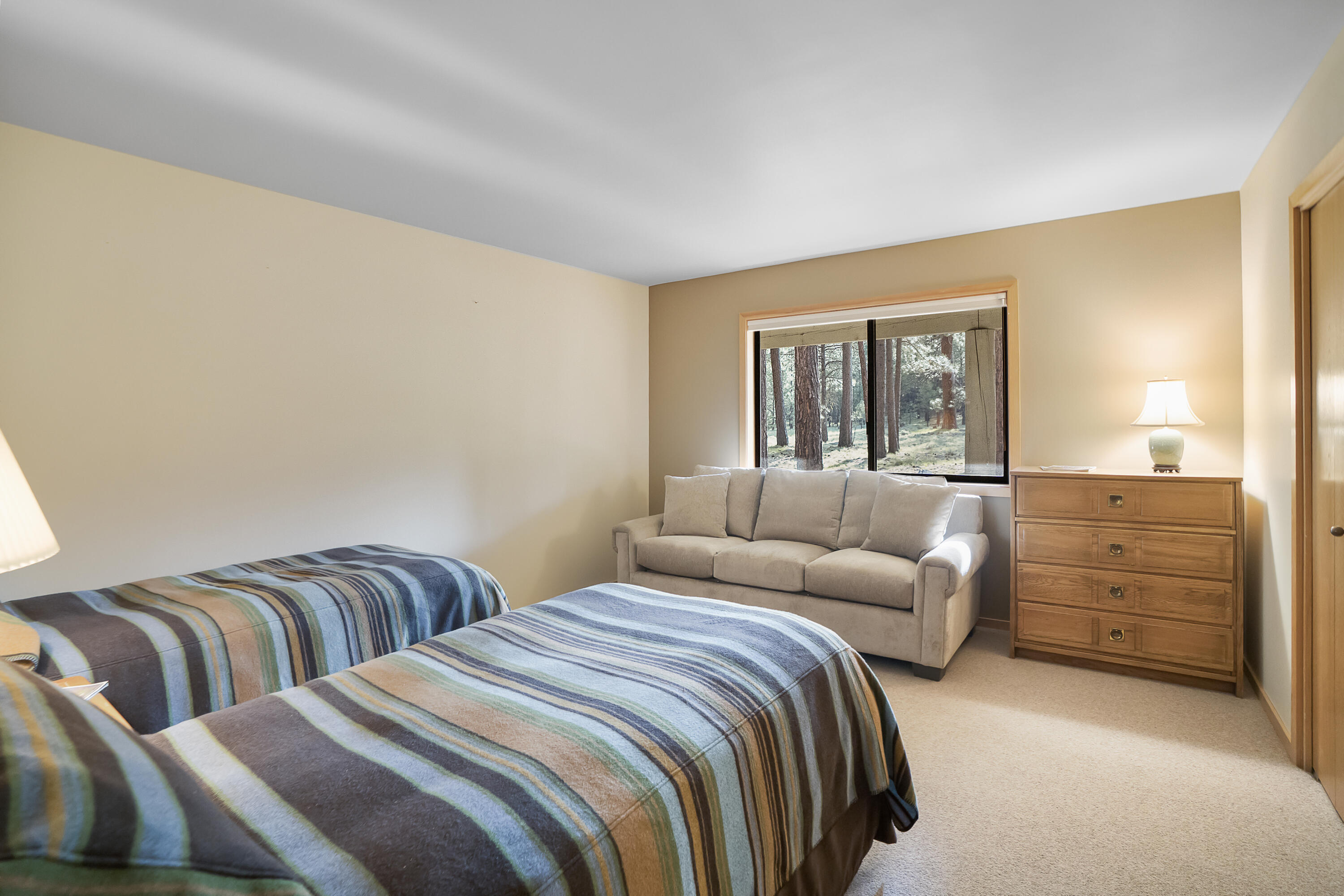 70457 Ponderosa Lane