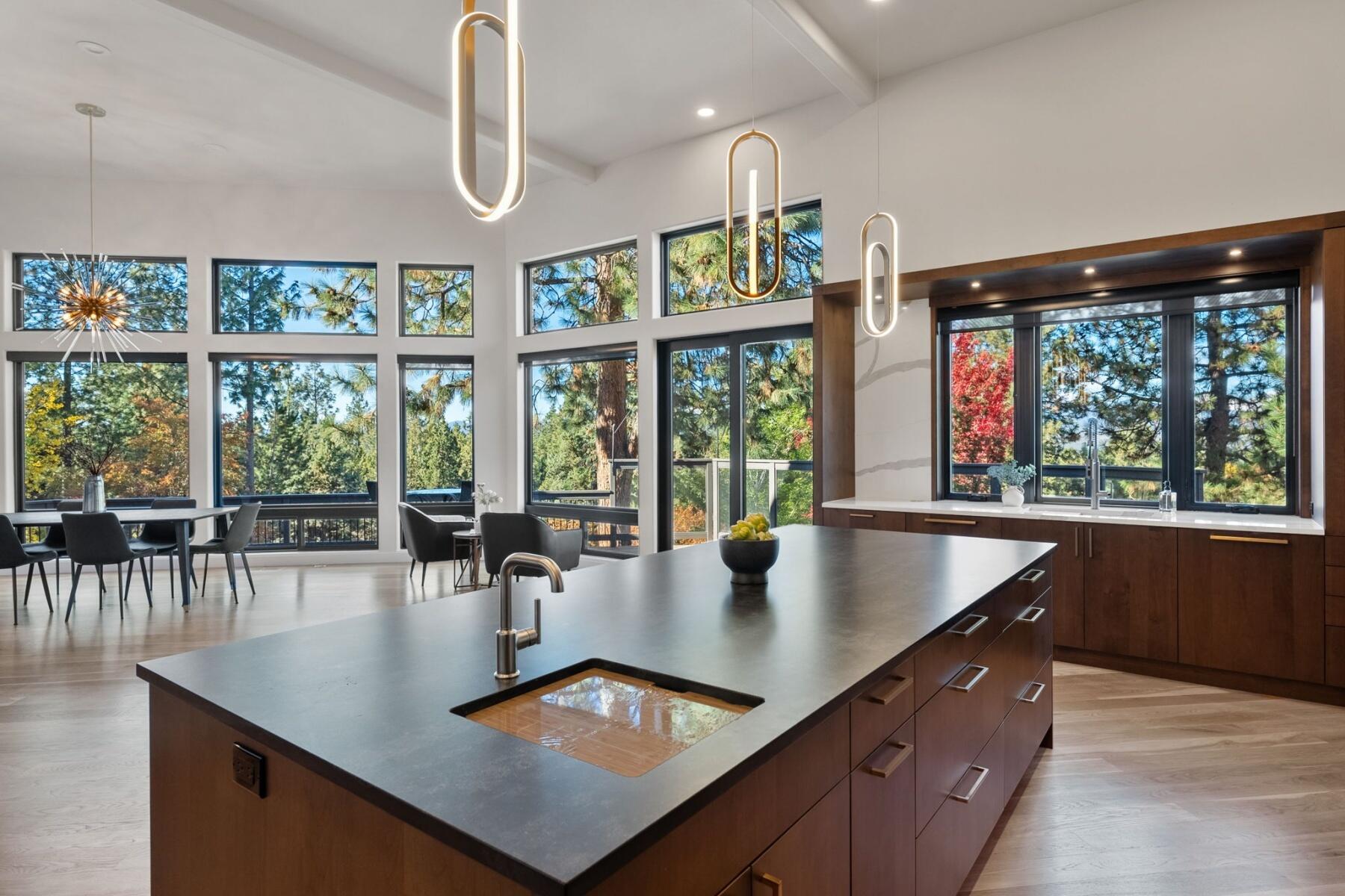 2803 NW Starview Drive