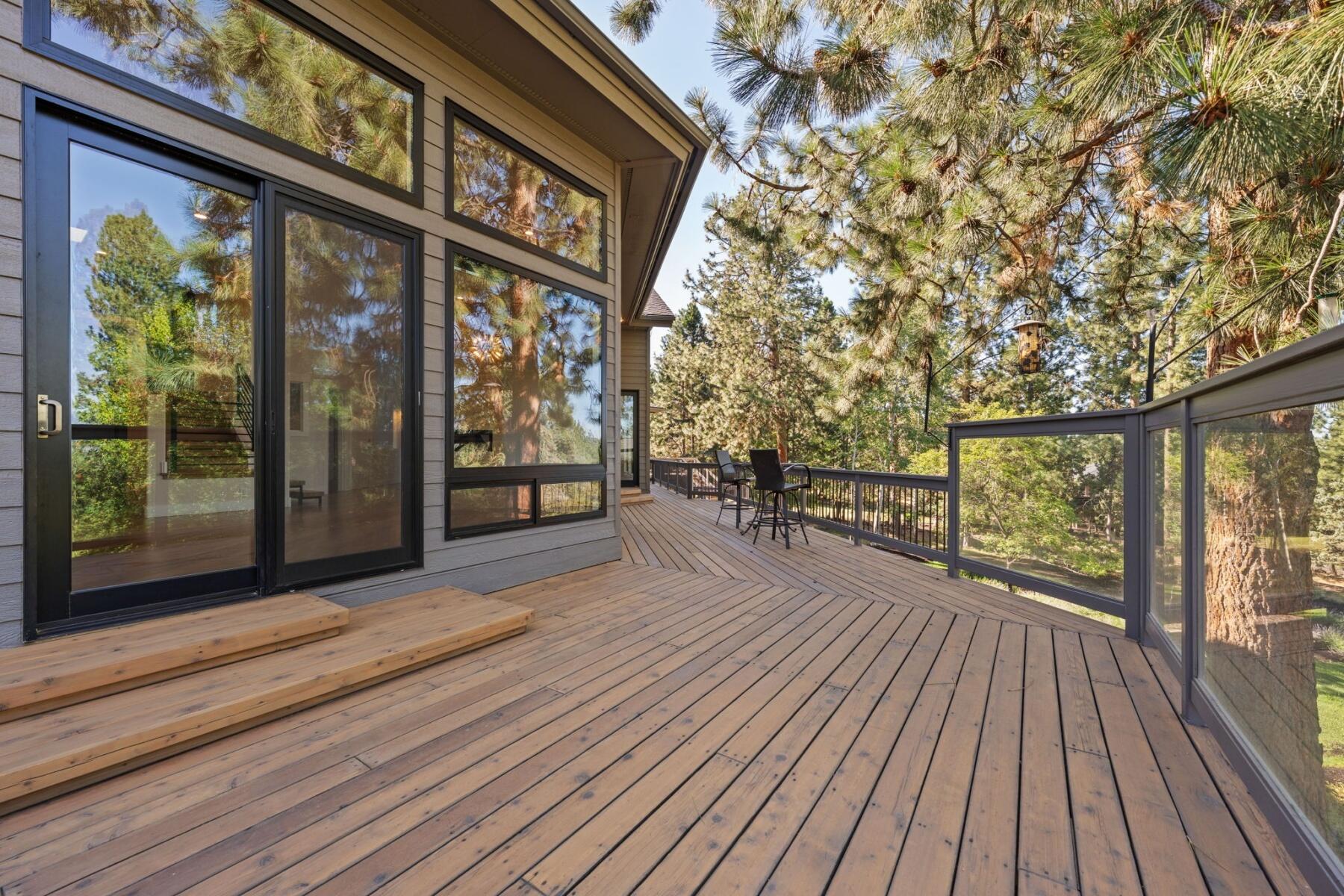 2803 NW Starview Drive