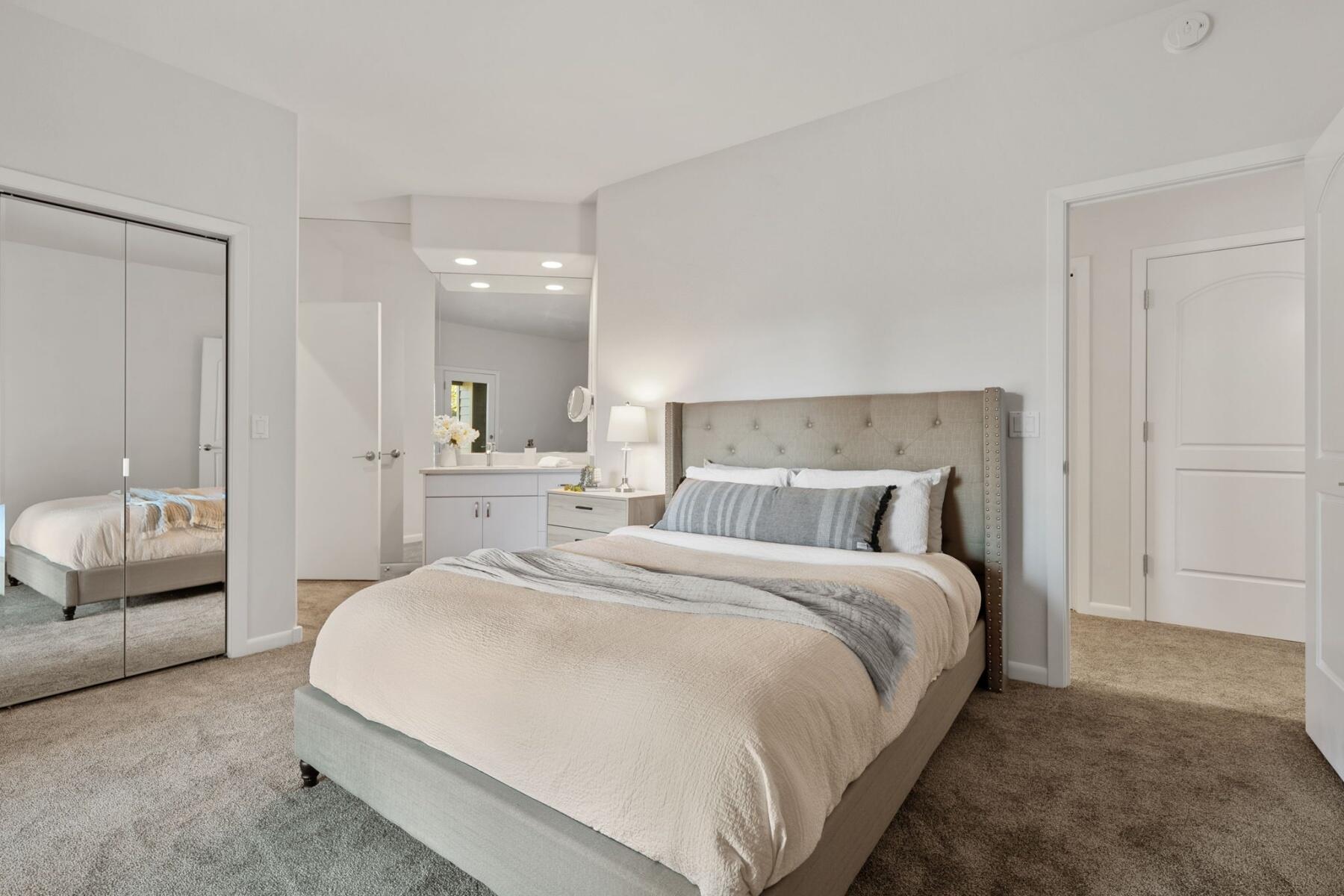 2803 NW Starview Drive