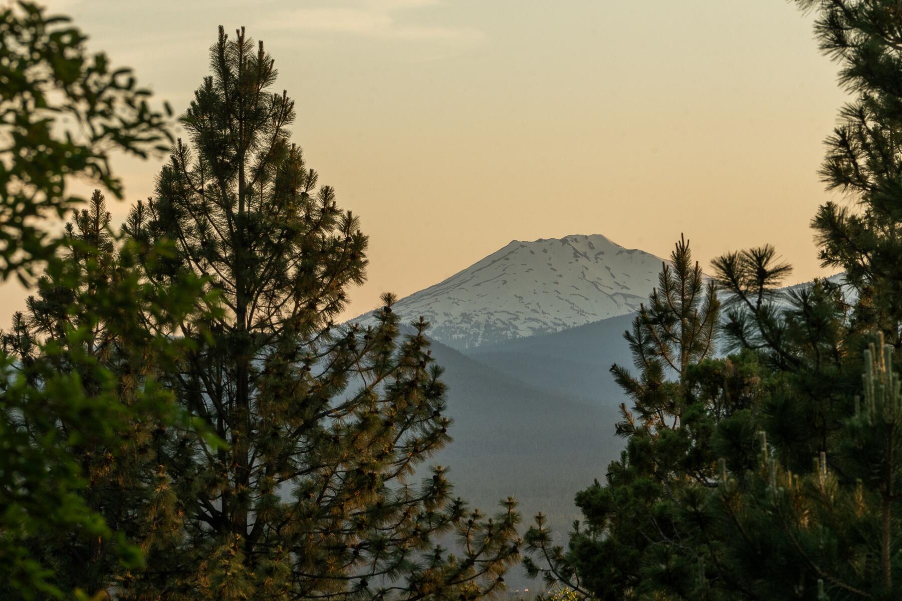 2803 NW Starview Drive