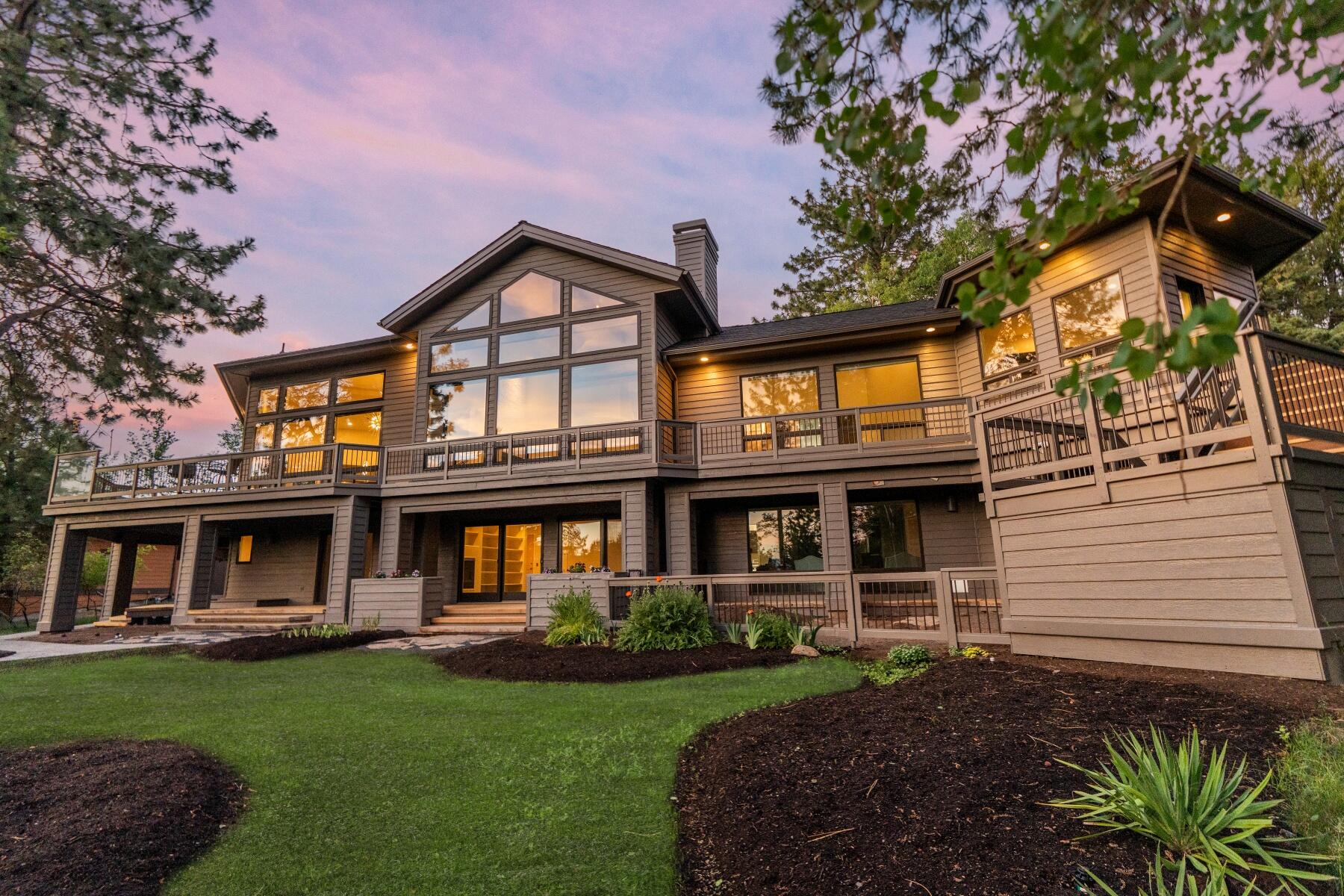 2803 NW Starview Drive