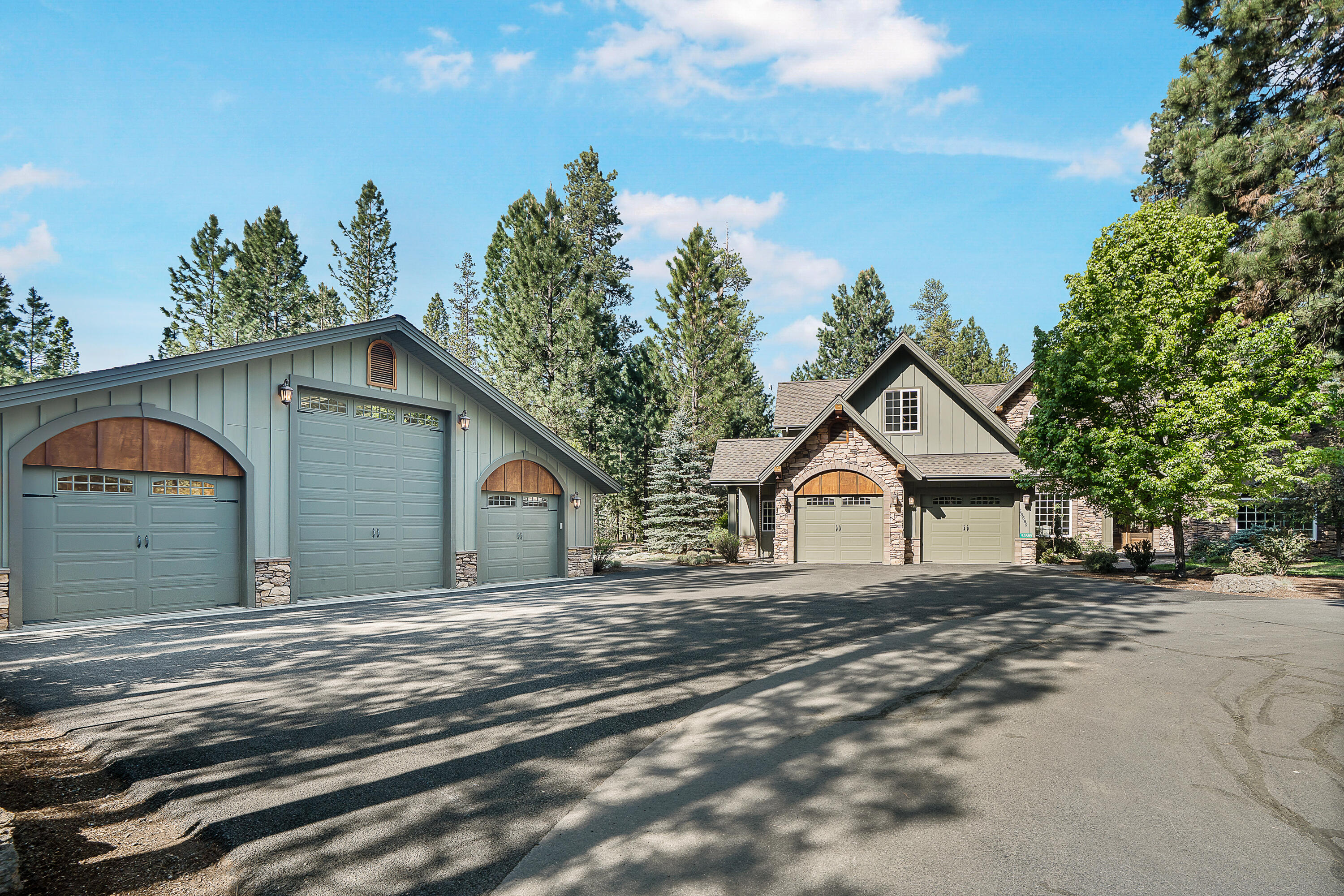 53589 Wildriver Way
