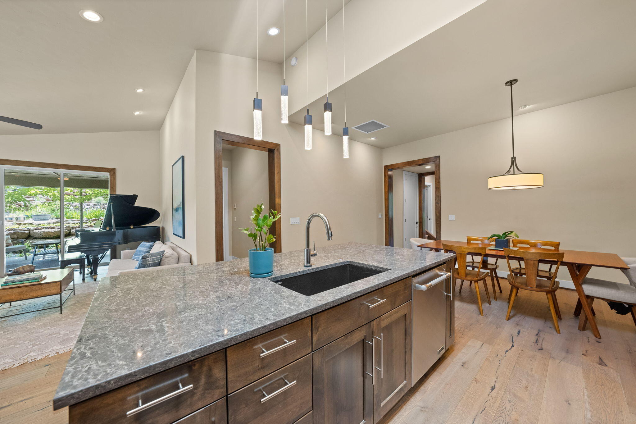 19651 Painted Ridge Loop