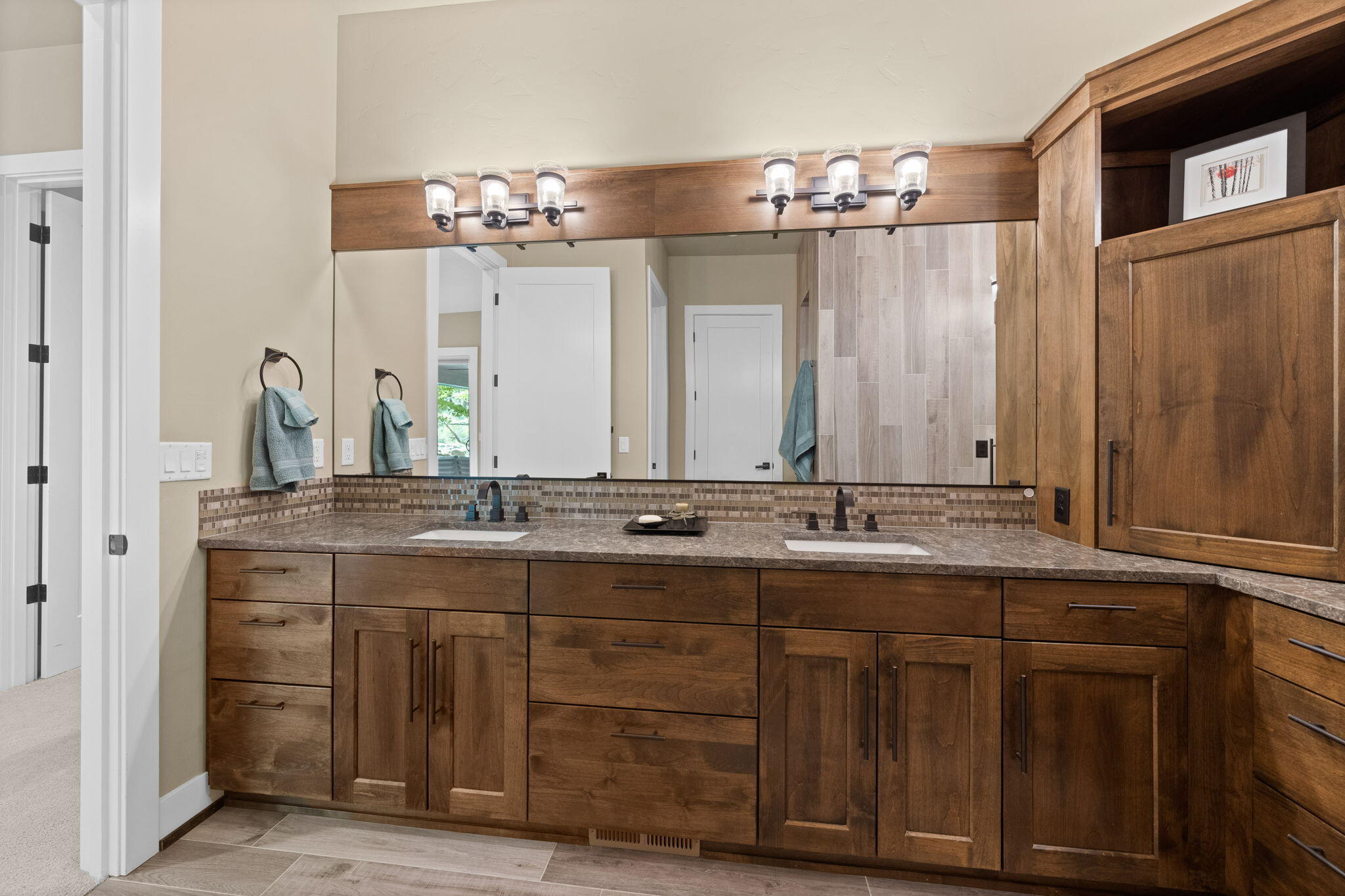 19651 Painted Ridge Loop