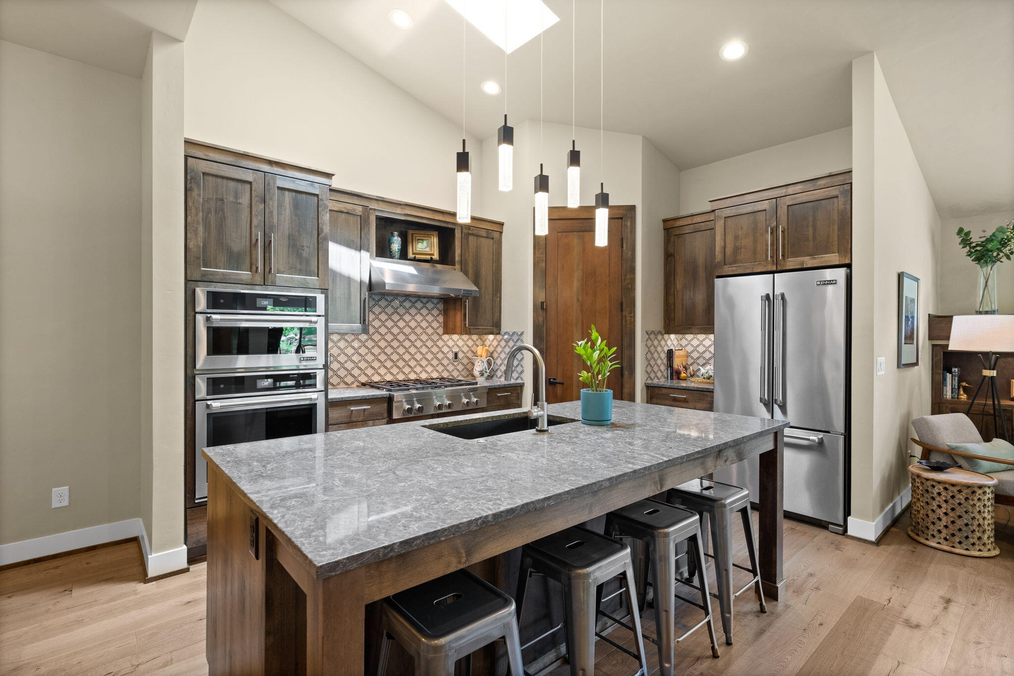 19651 Painted Ridge Loop