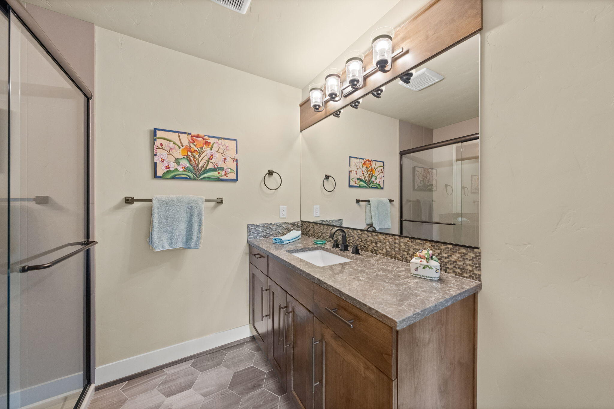 19651 Painted Ridge Loop