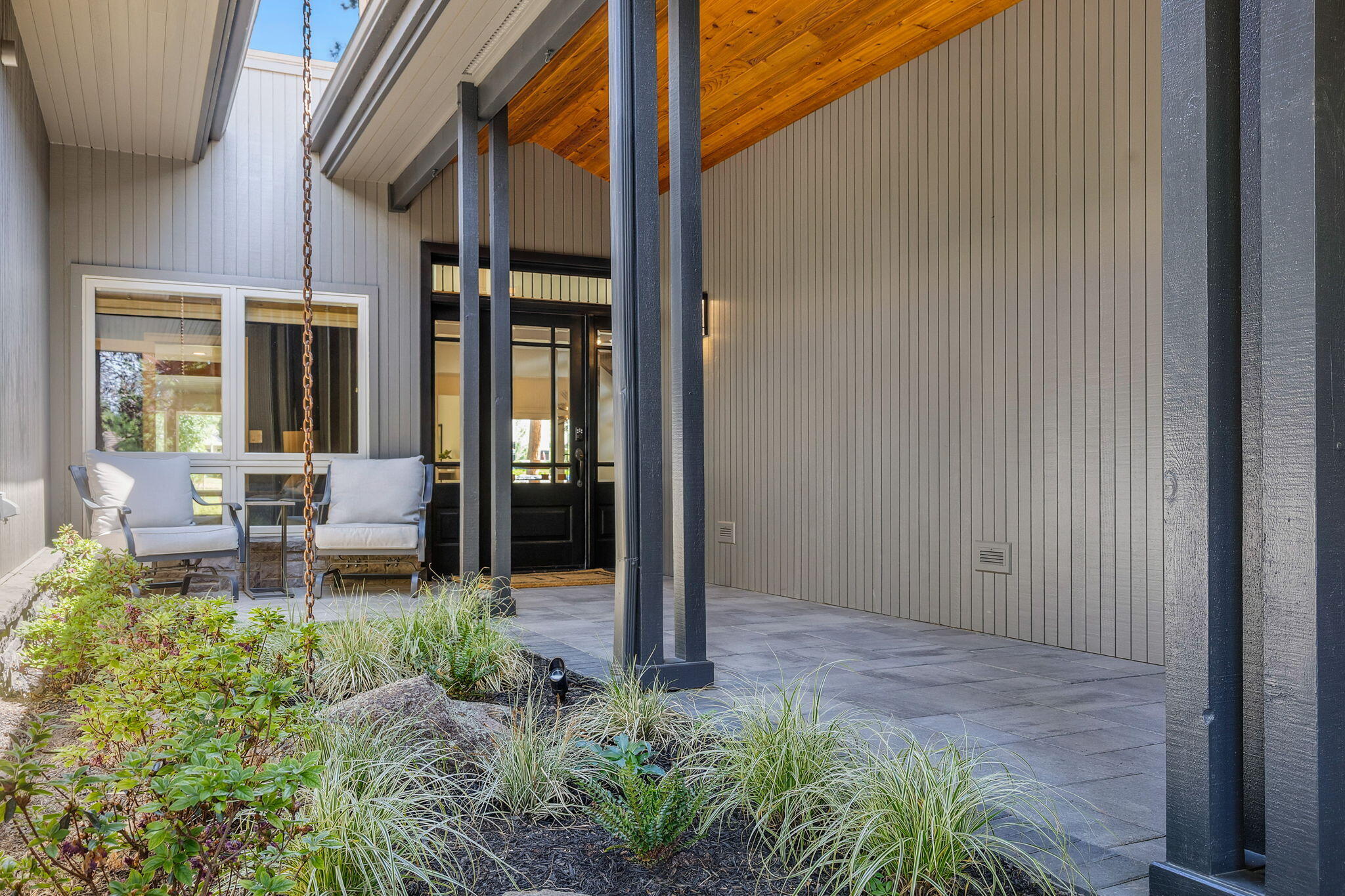 19558 Green Lakes Loop