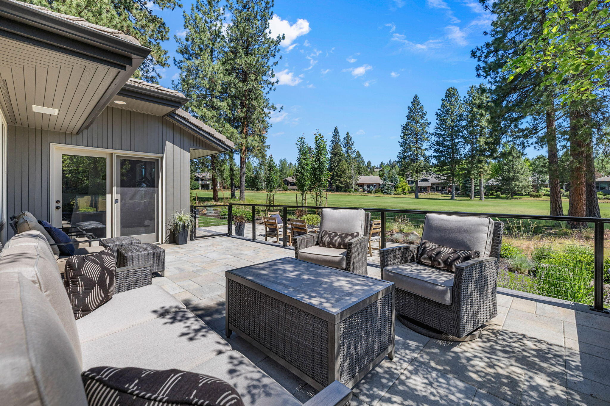 19558 Green Lakes Loop