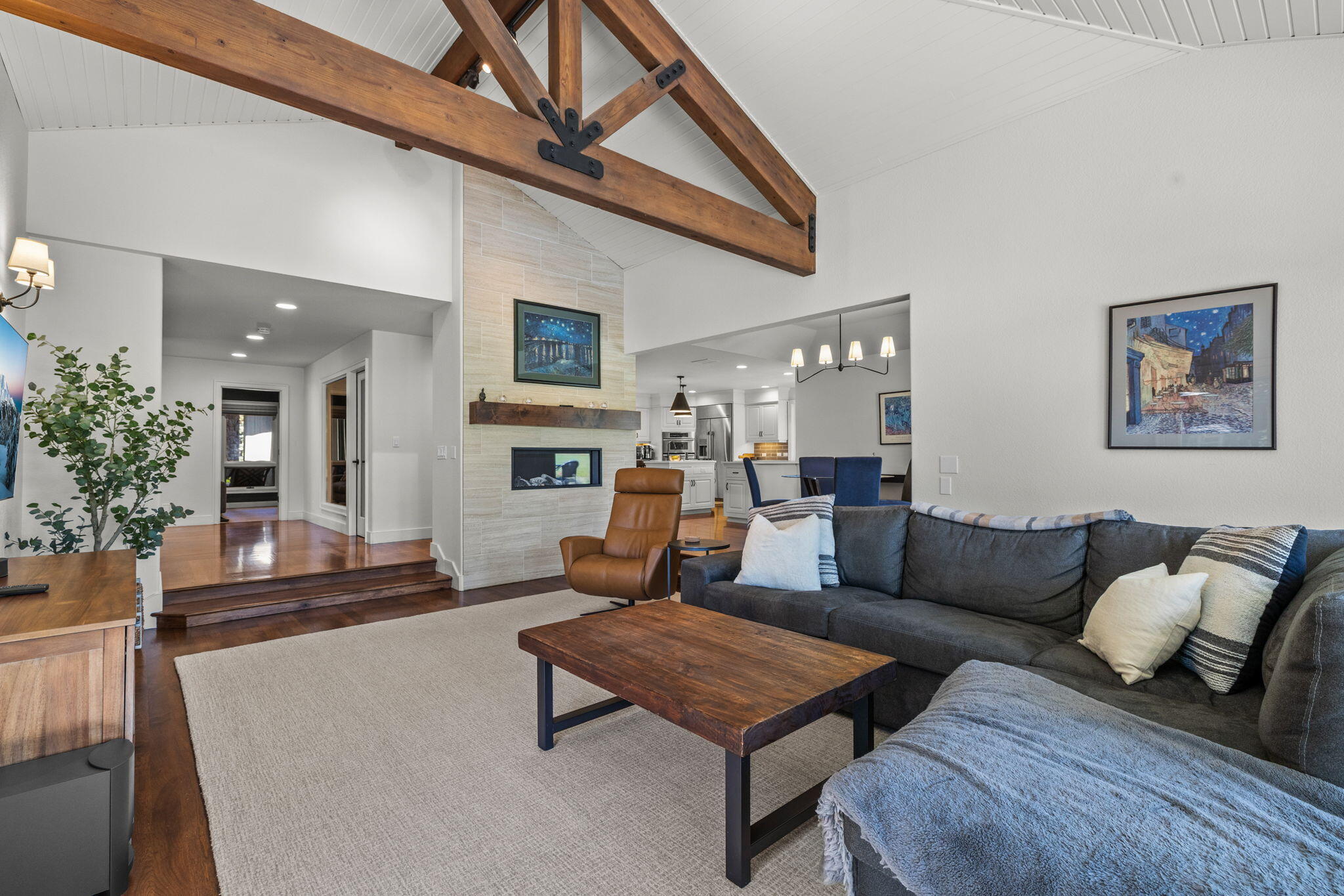 19558 Green Lakes Loop