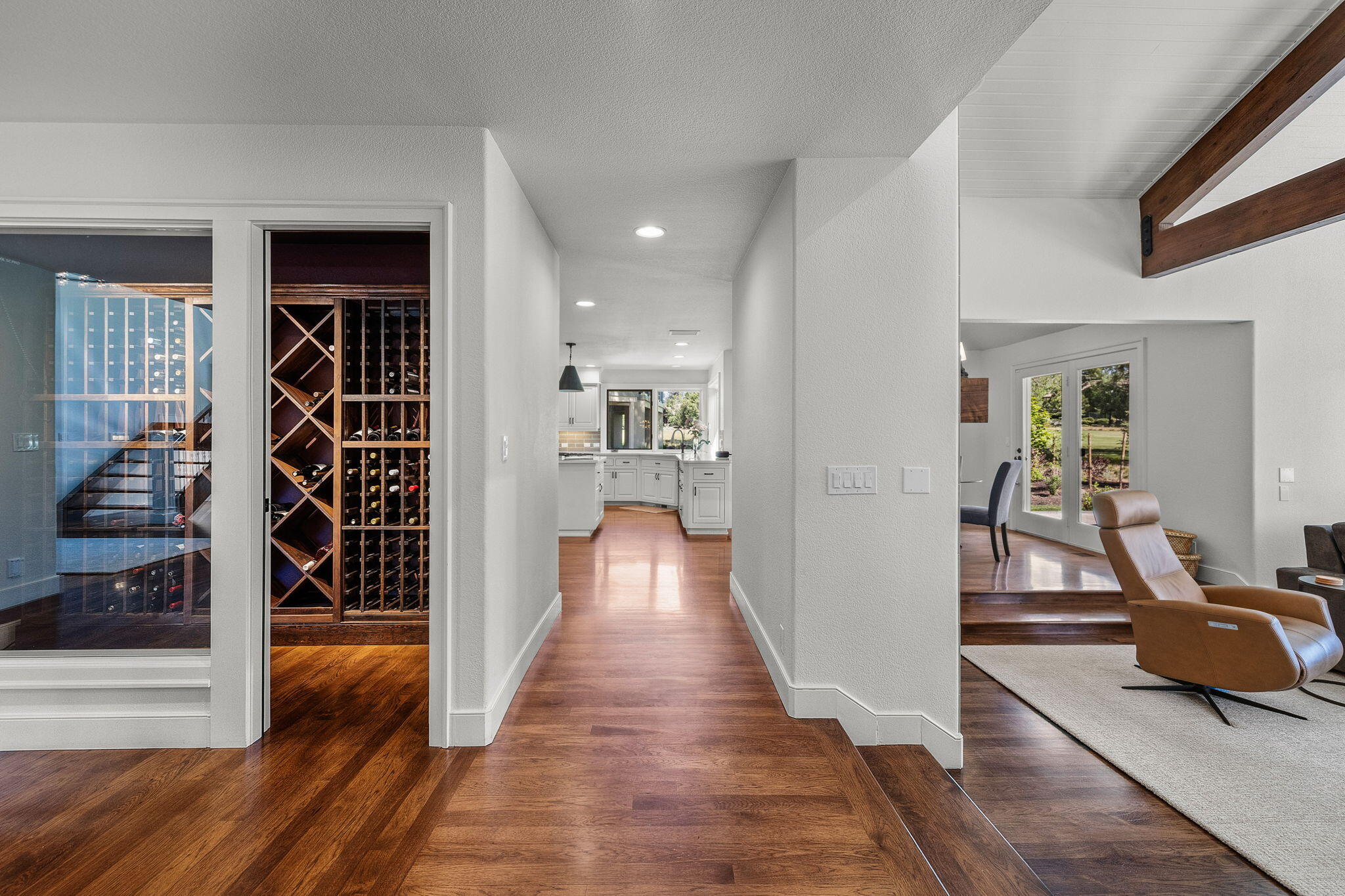 19558 Green Lakes Loop