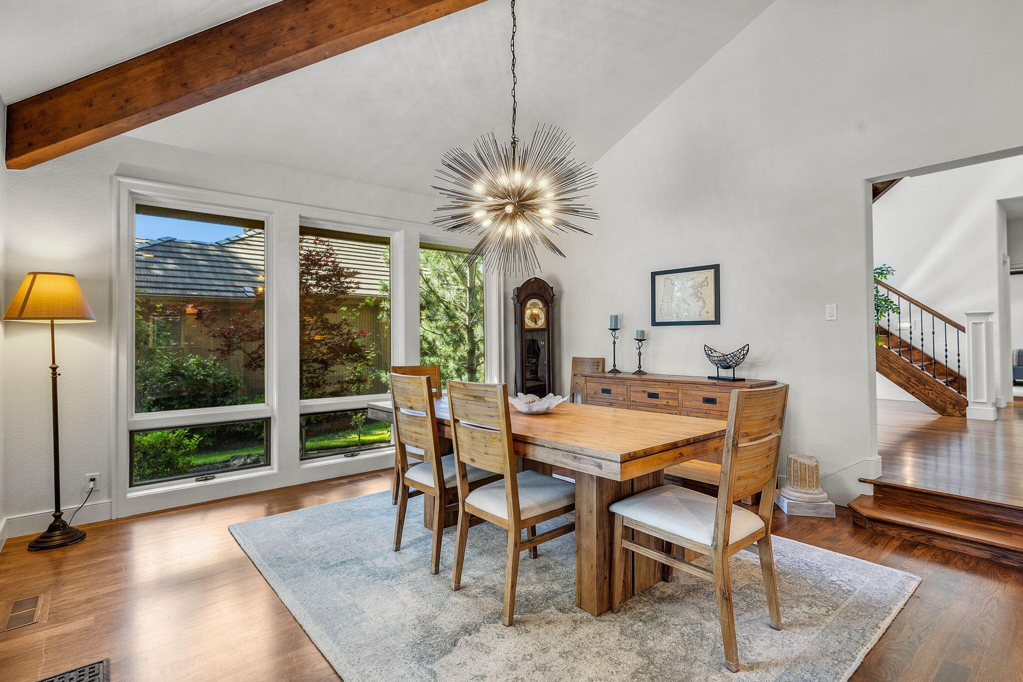 19558 Green Lakes Loop