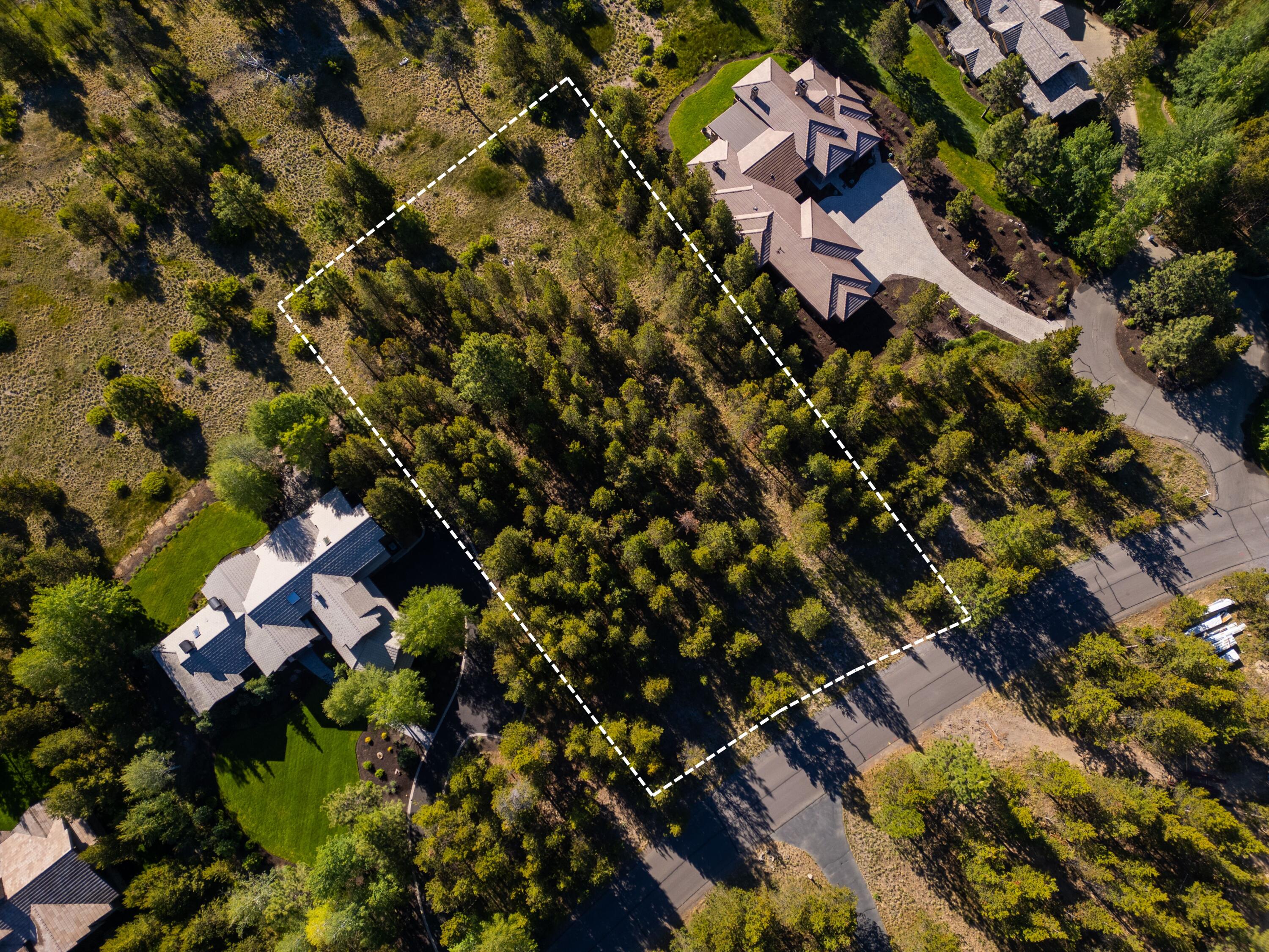 56340 Twin Rivers Drive