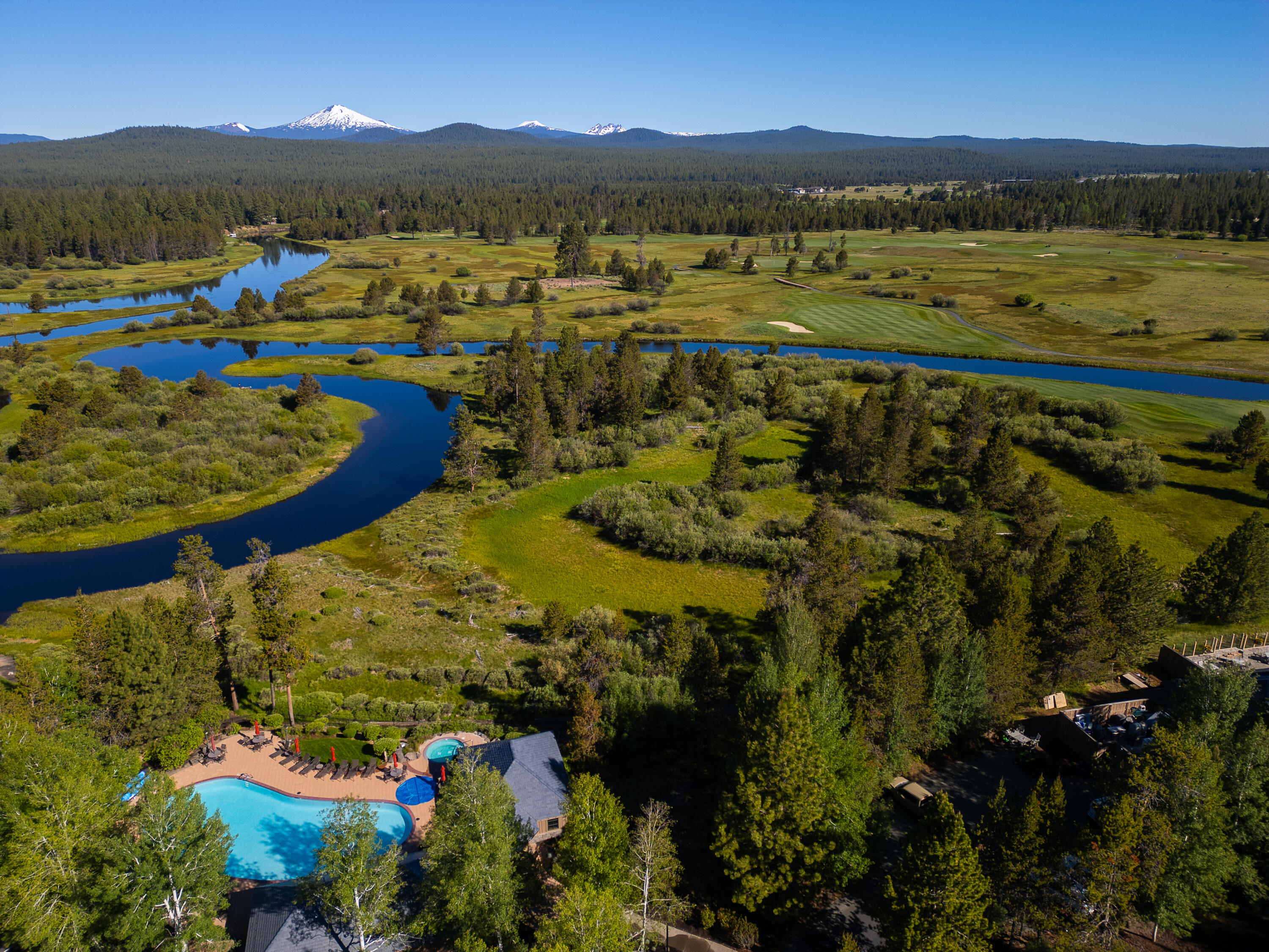 56340 Twin Rivers Drive