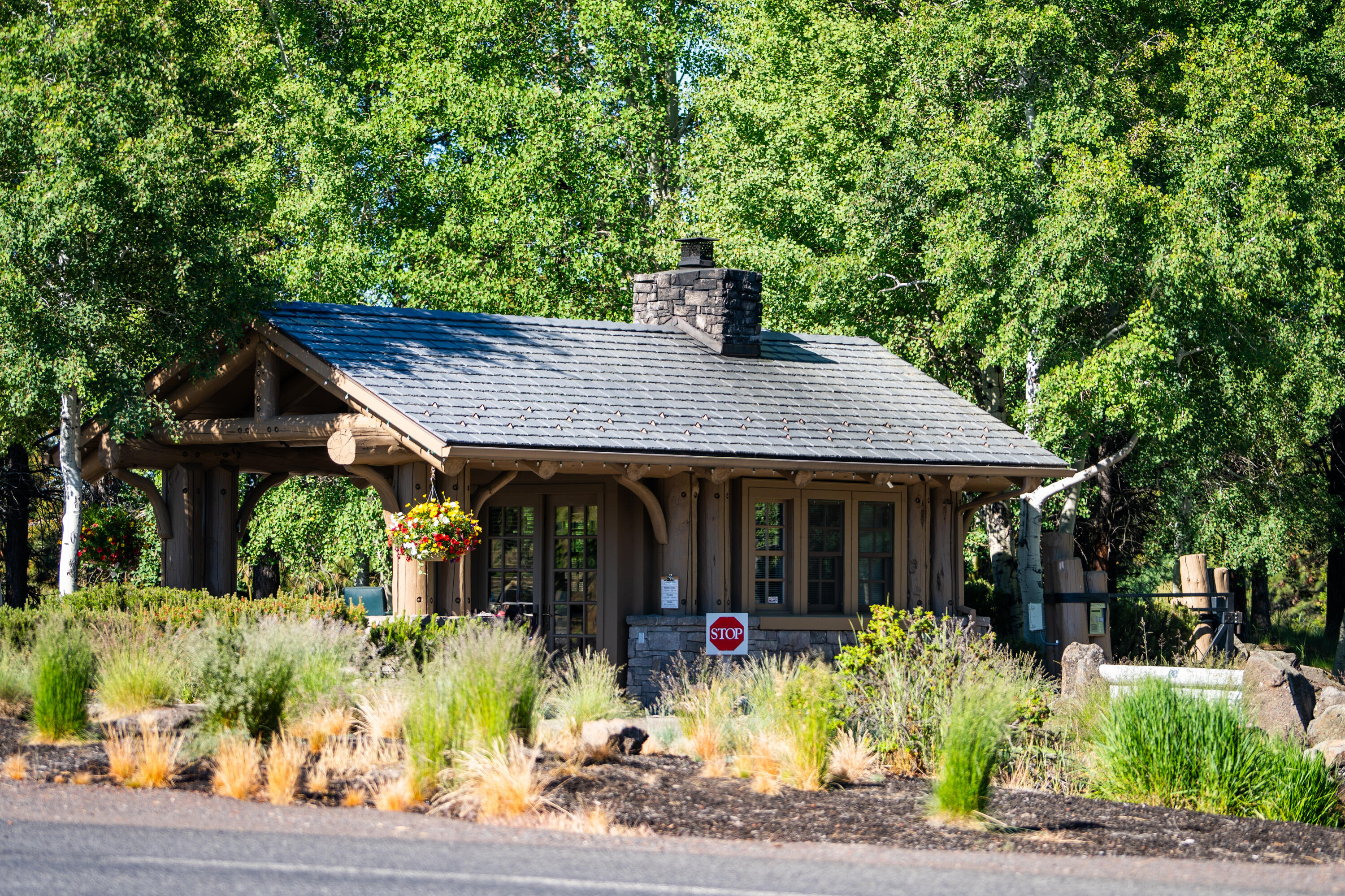 56340 Twin Rivers Drive