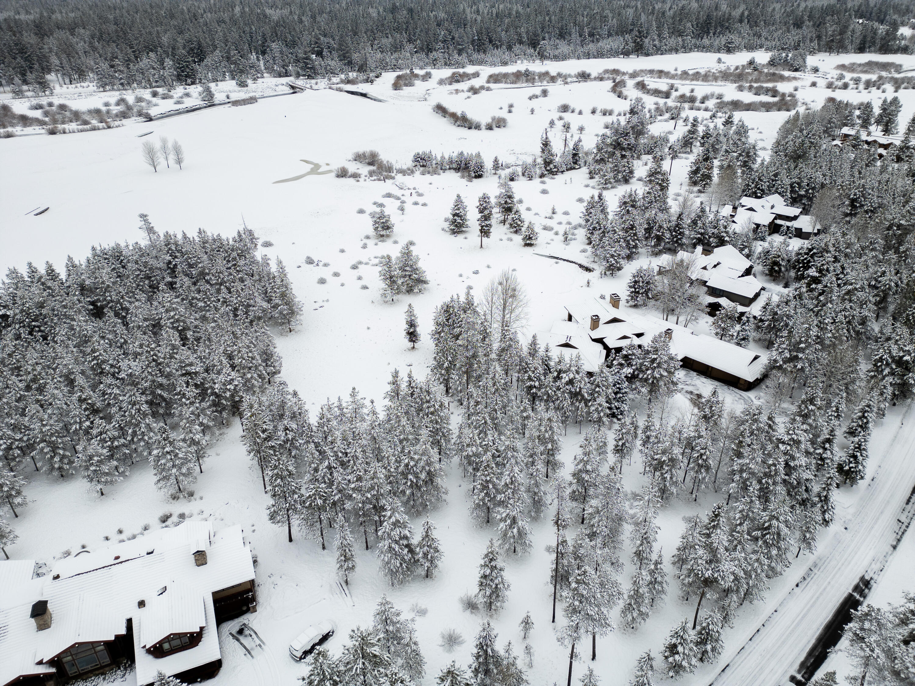 56340 Twin Rivers Drive