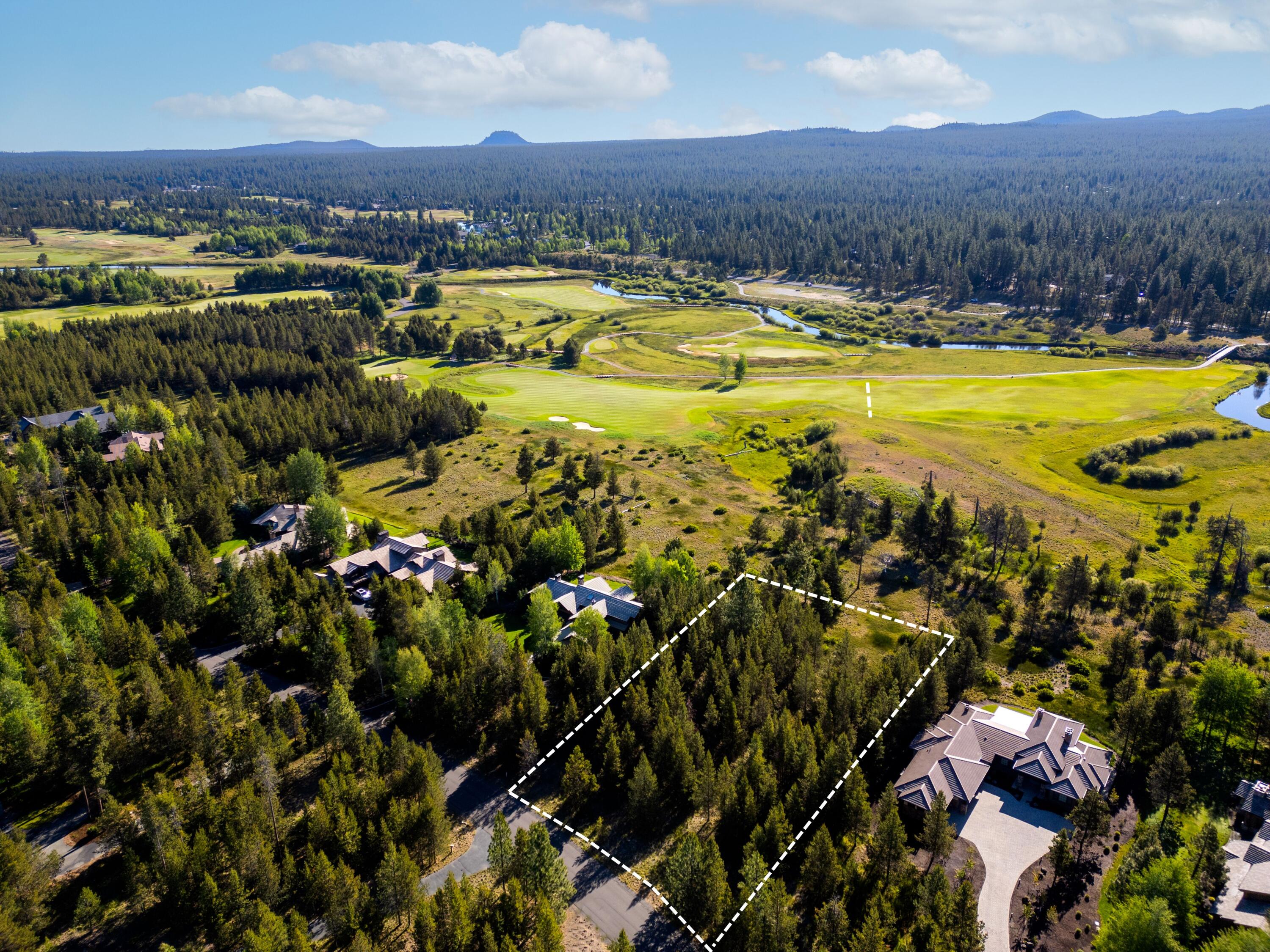 56340 Twin Rivers Drive