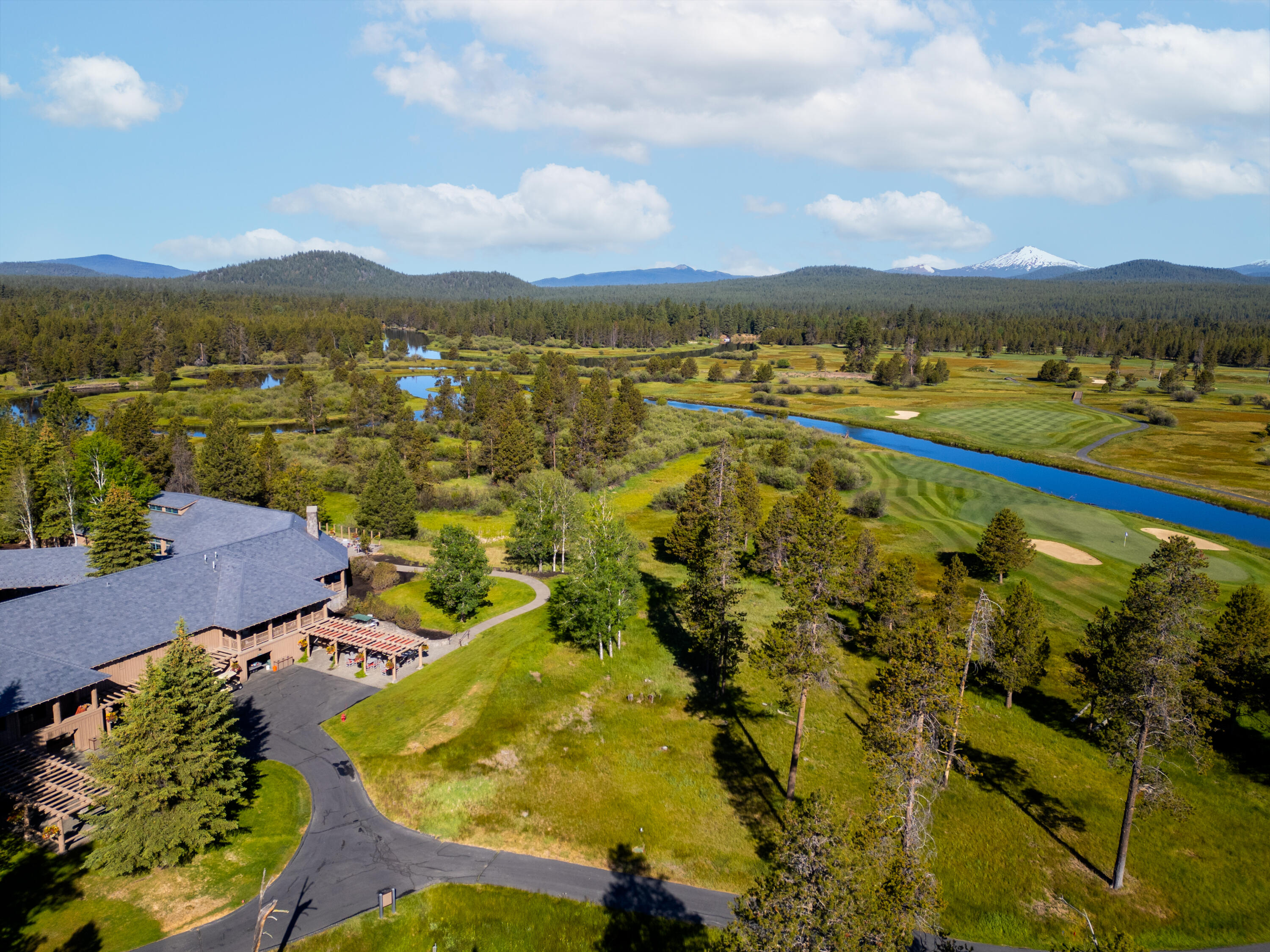 56340 Twin Rivers Drive