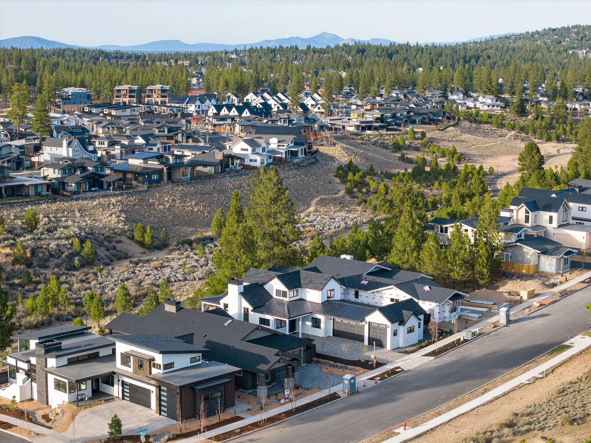 3444 NW Sullivan Avenue