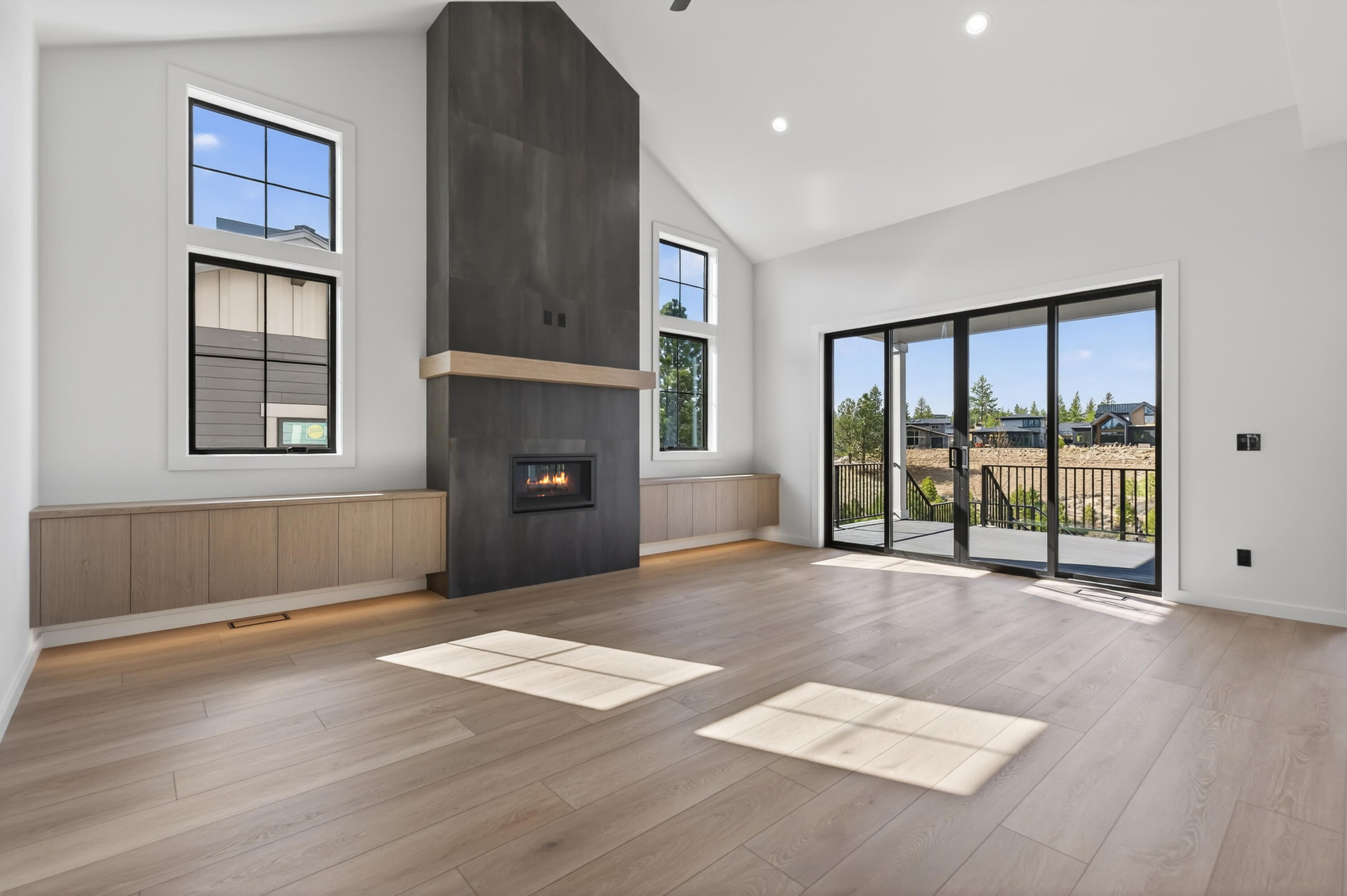 3444 NW Sullivan Avenue