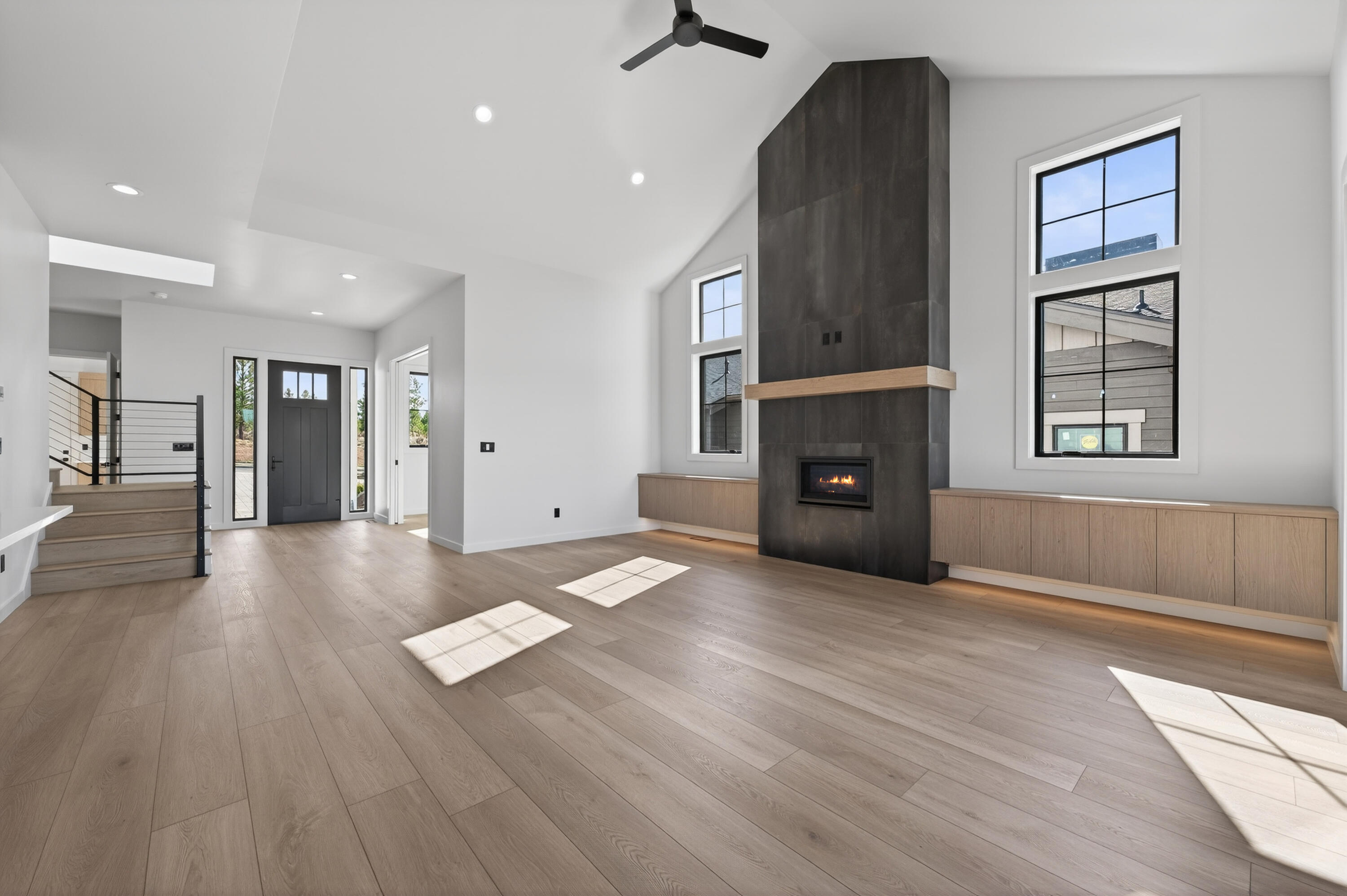 3444 NW Sullivan Avenue