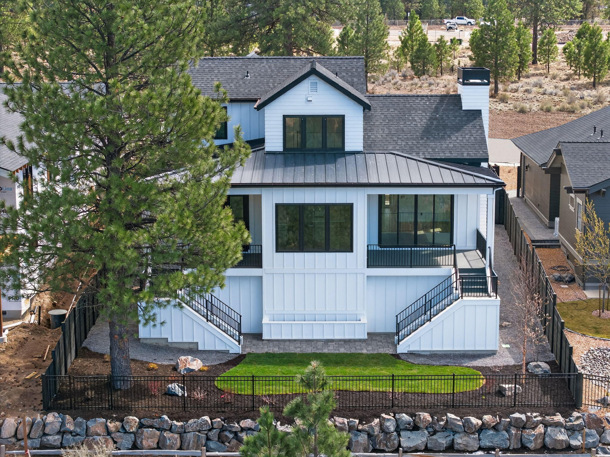 3444 NW Sullivan Avenue