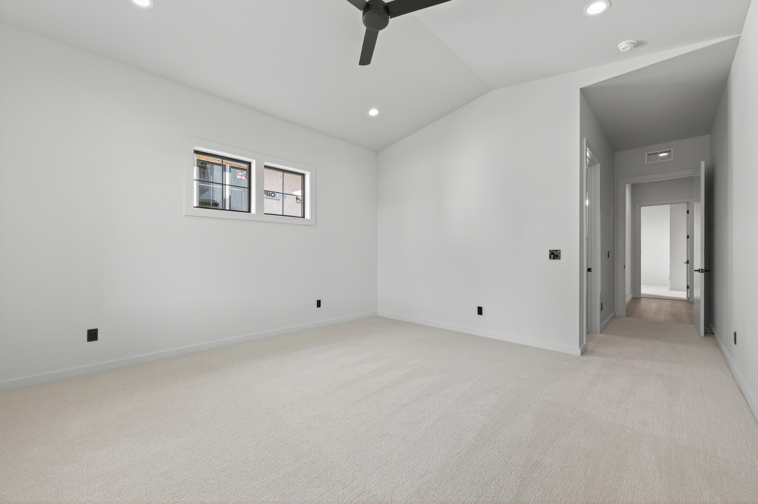 3444 NW Sullivan Avenue