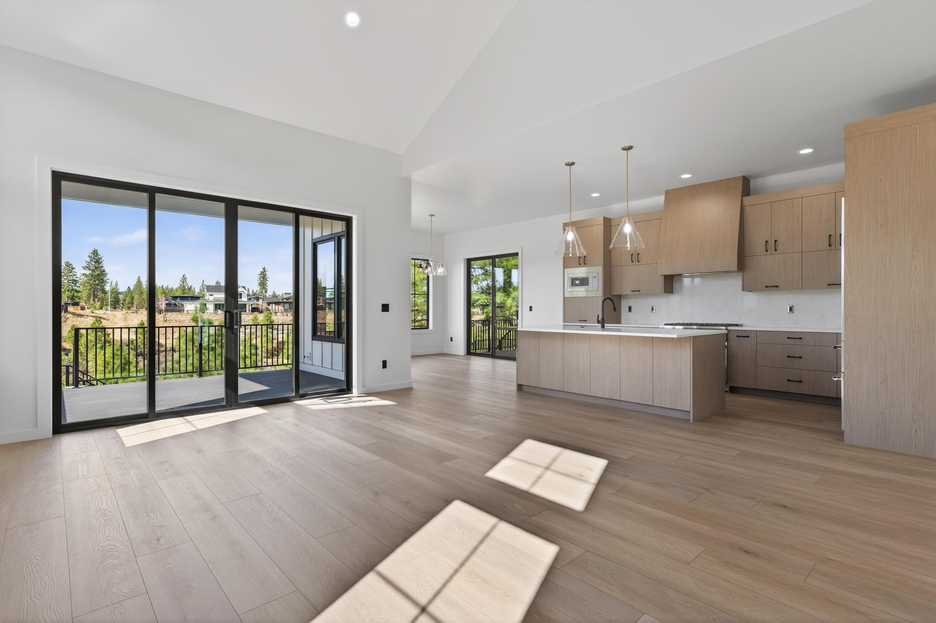 3444 NW Sullivan Avenue