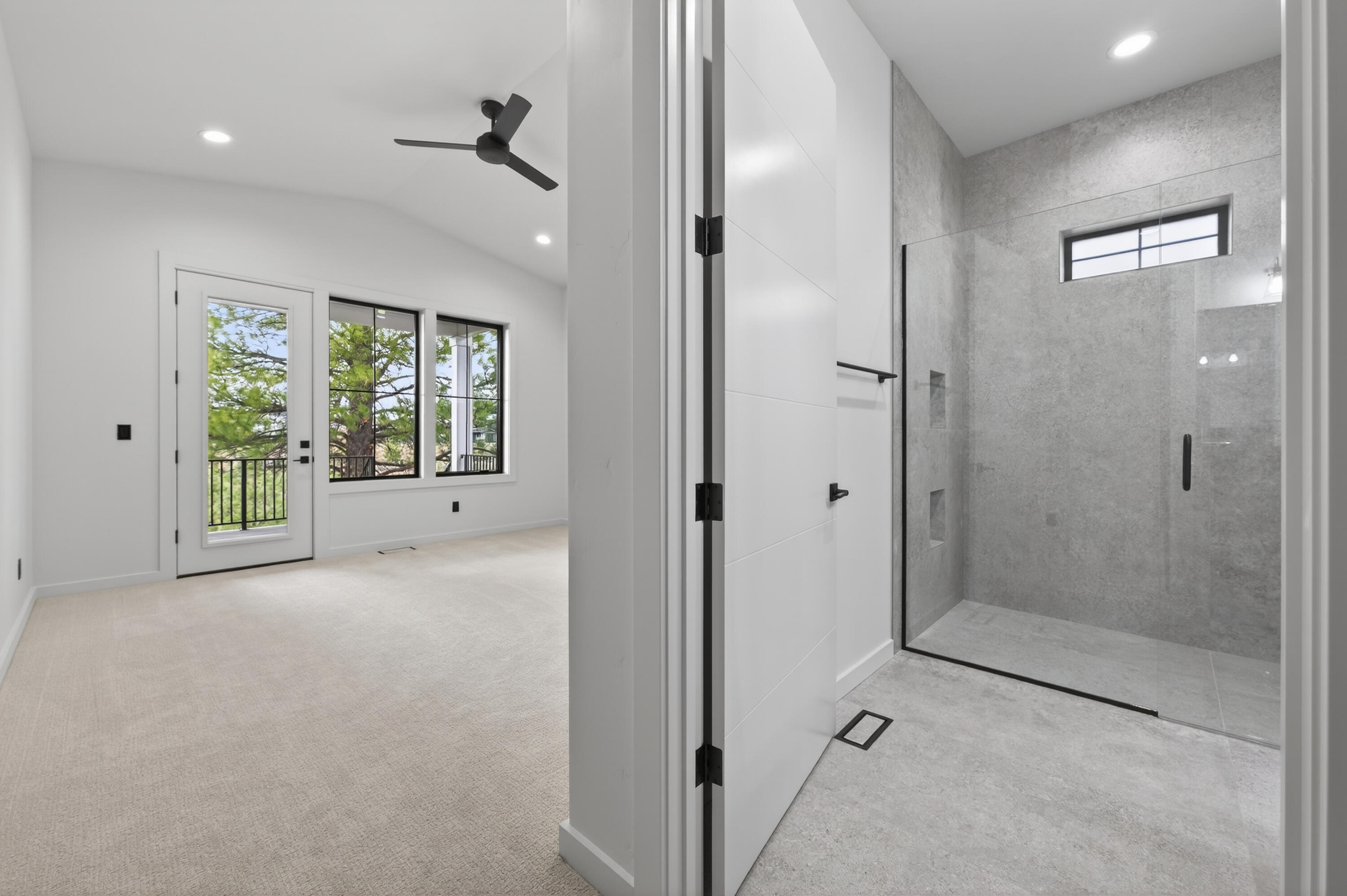 3444 NW Sullivan Avenue