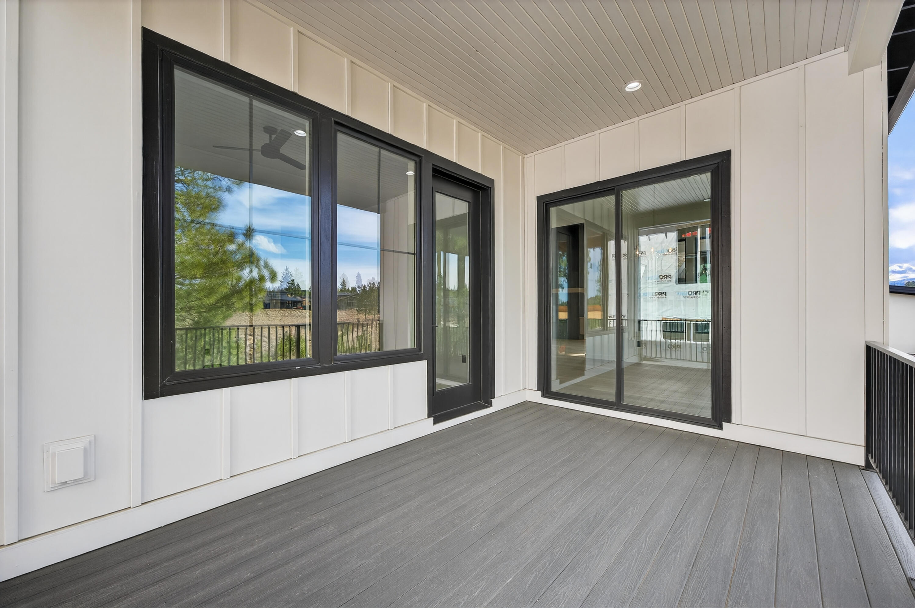 3444 NW Sullivan Avenue