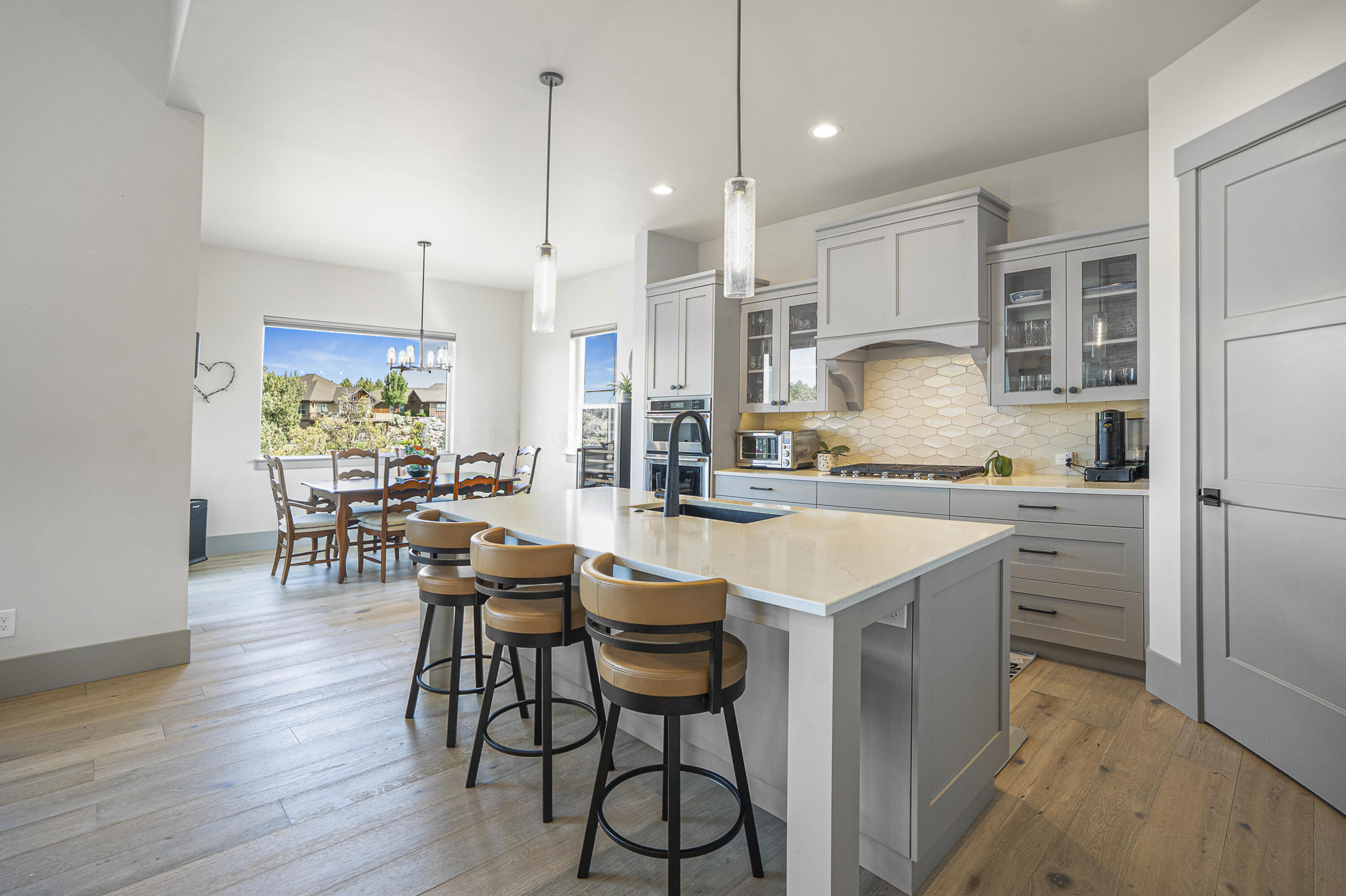 597 Highland Meadow Loop