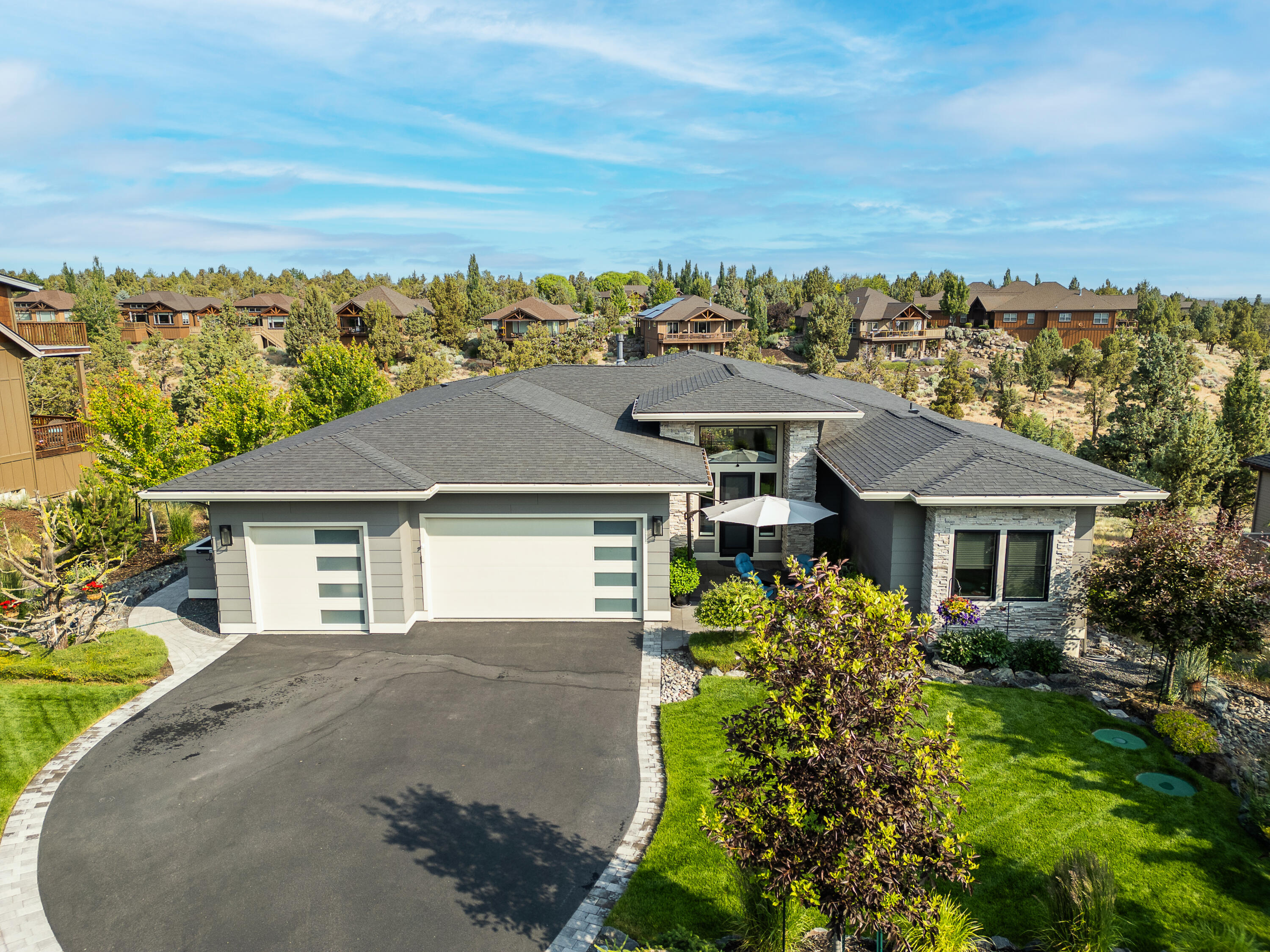 597 Highland Meadow Loop