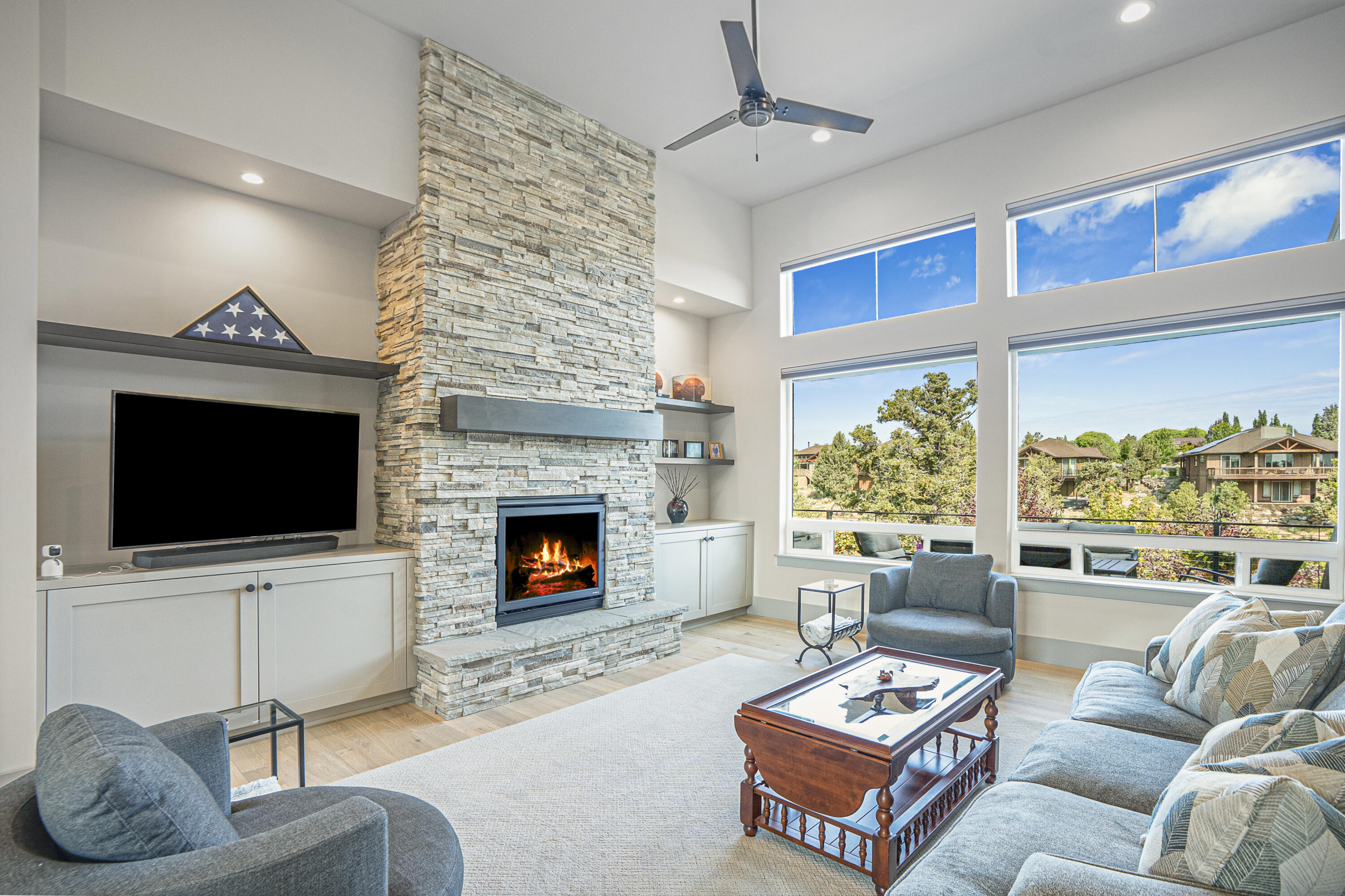 597 Highland Meadow Loop