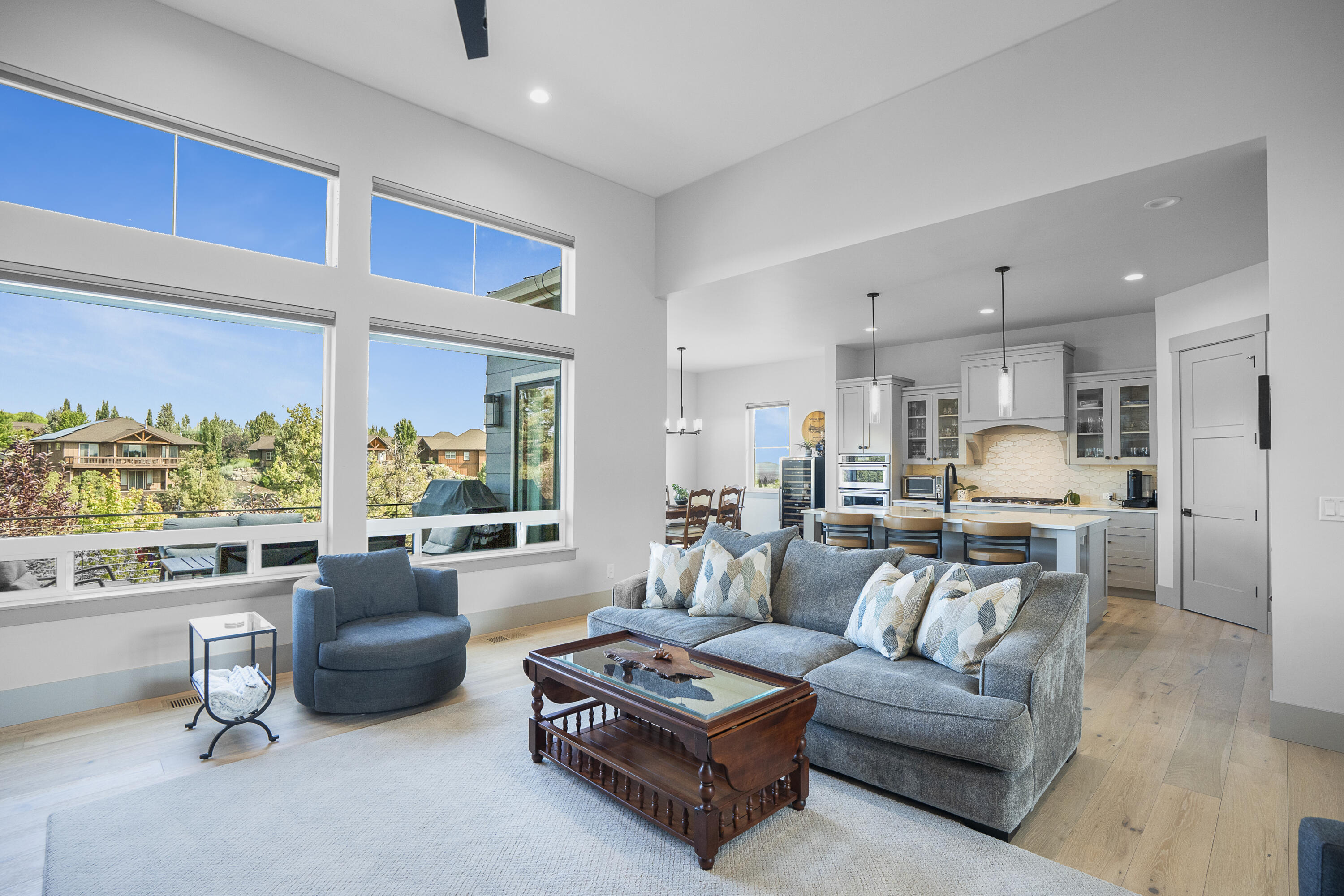 597 Highland Meadow Loop